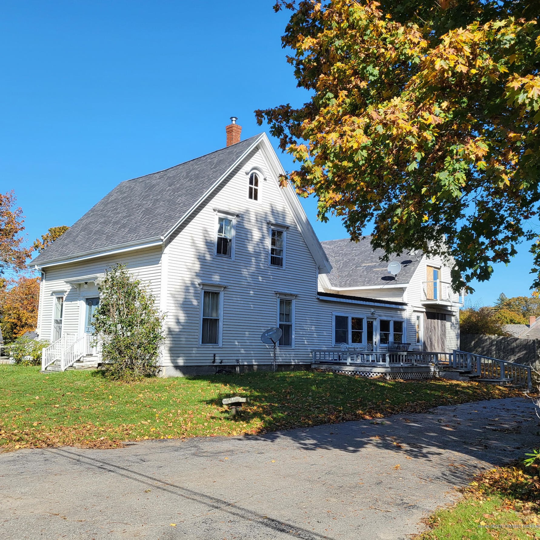 16 School St, Saint George, ME 04860