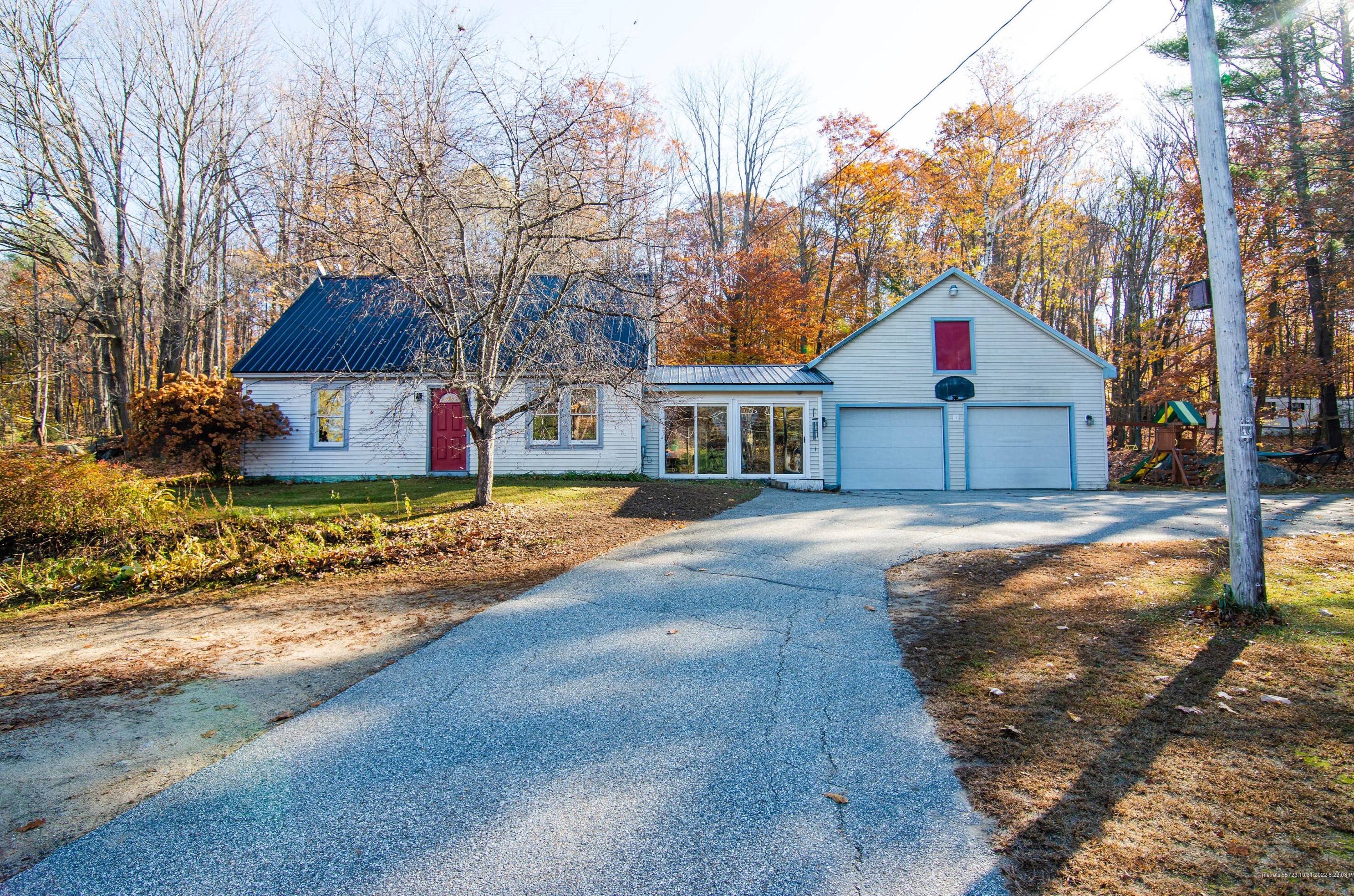 2539 Auburn Rd, Turner, ME 04282