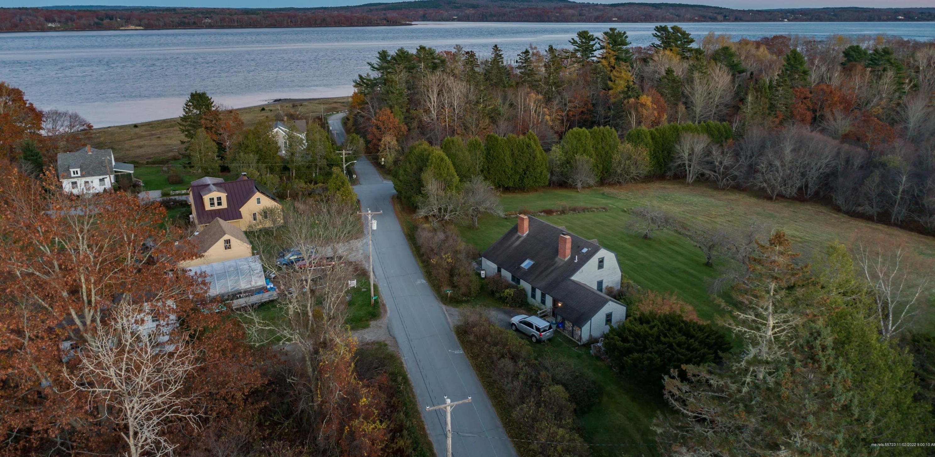 71 Steamboat Wharf Rd, Prospect, ME 04981