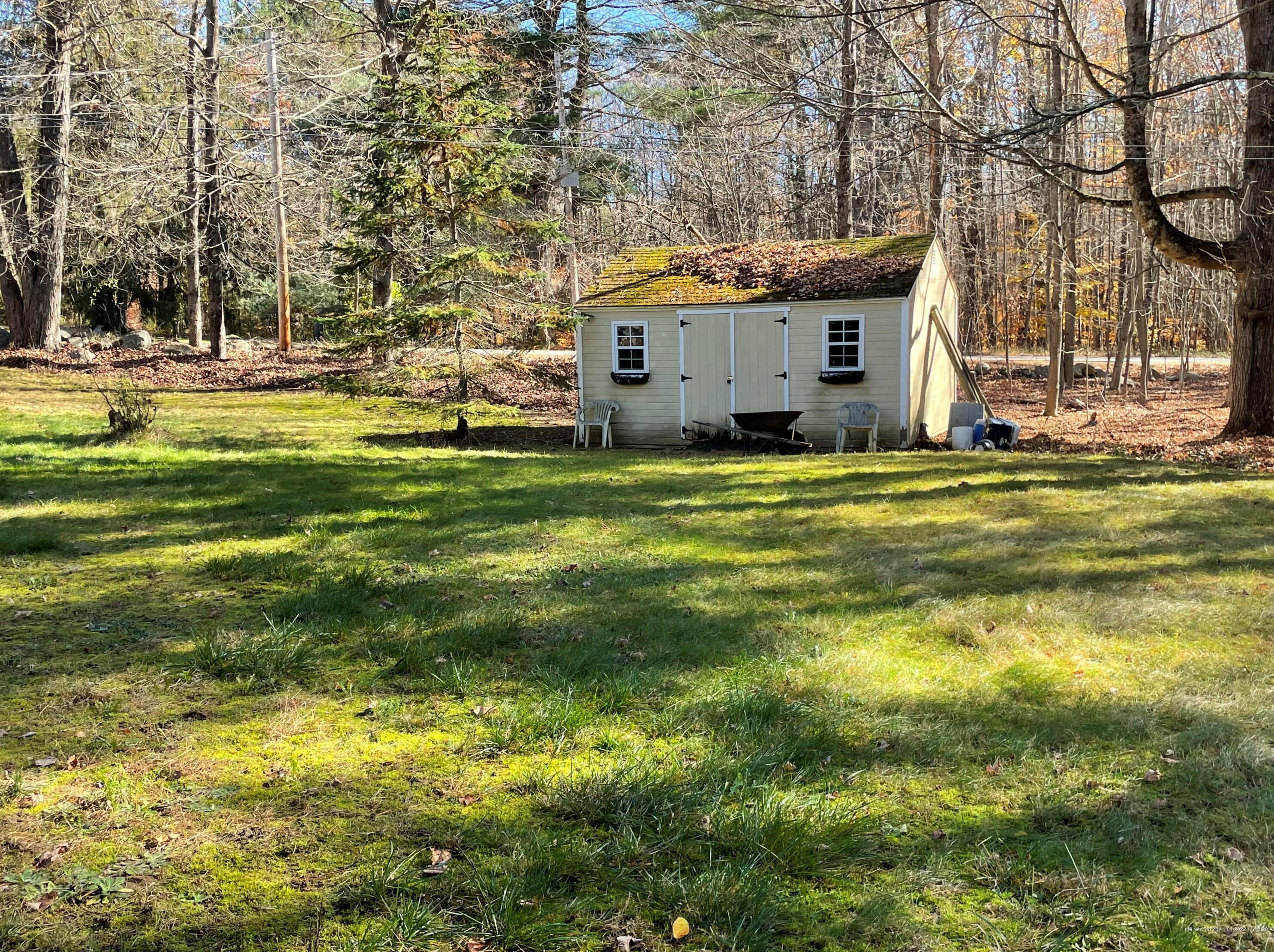 95 Mast Rd, Portland ME  04105-2461 exterior