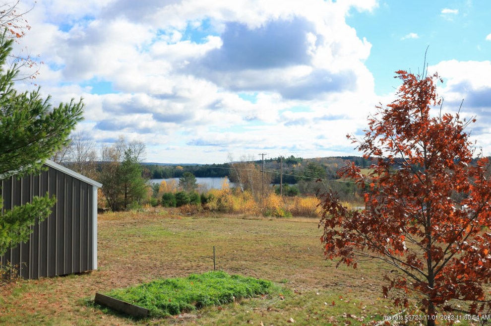 302 Ellsworth Rd, Aurora, ME 04408
