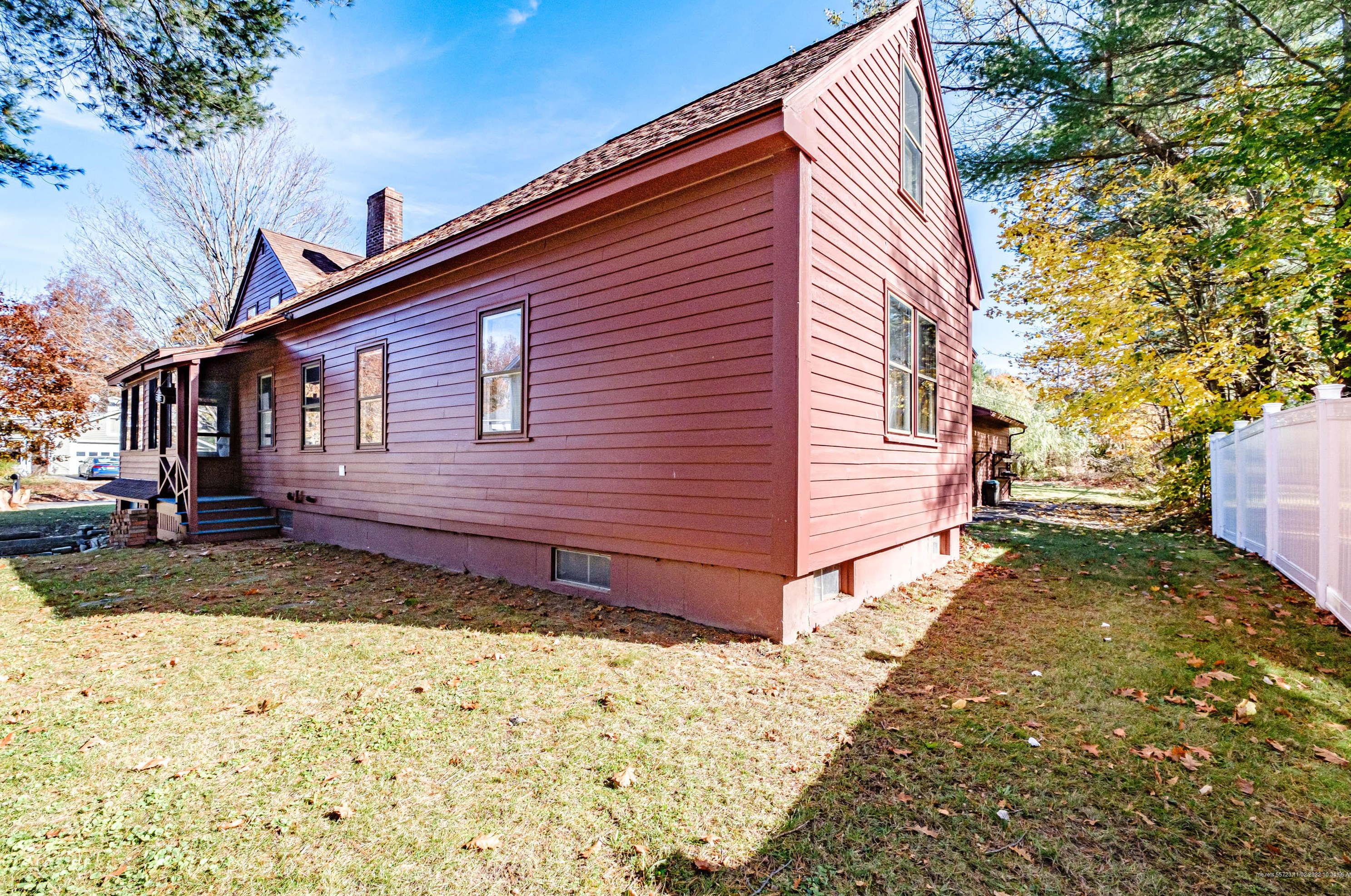 8 Louise St, Westbrook ME  04092-2708 exterior