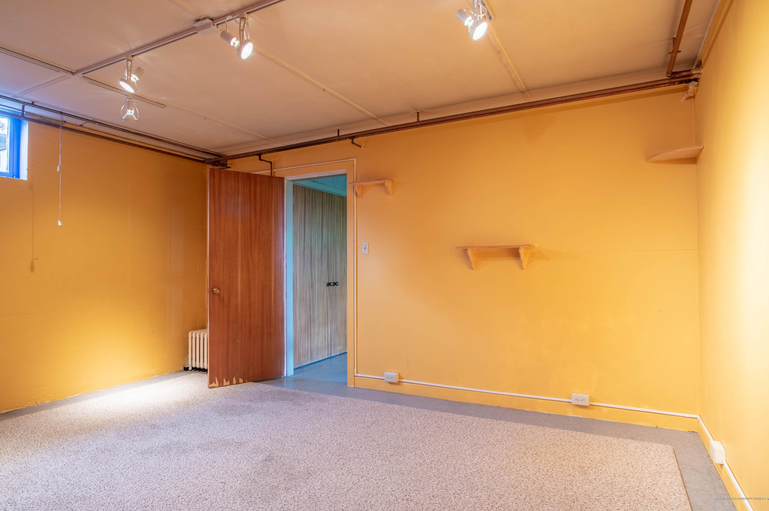 169 Howard St, Bangor ME 04401-4129 exterior