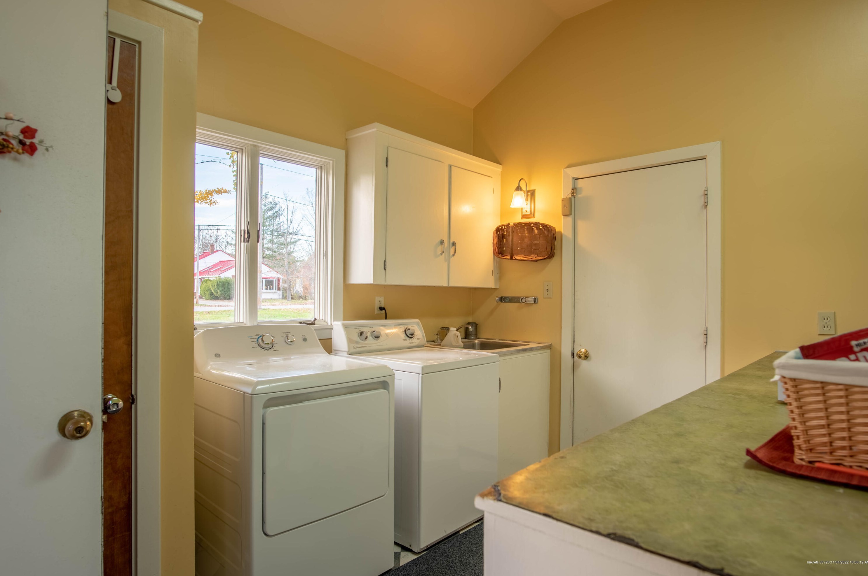 169 Howard St, Bangor ME 04401-4129 exterior