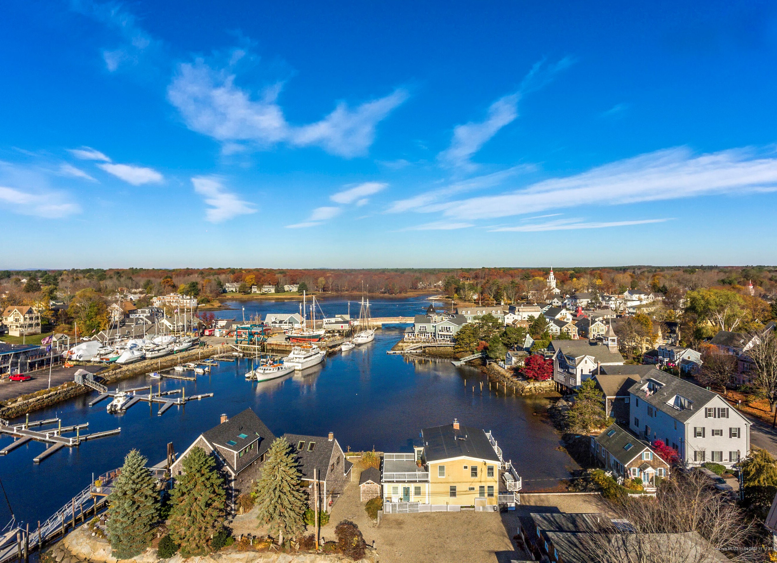 5 Wharf Ln, Kennebunkport, ME 04046 exterior