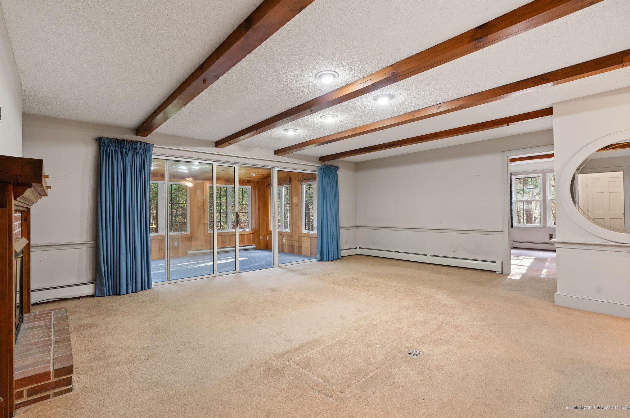 19 Bayview Ter, Saco ME  04072-1750 exterior