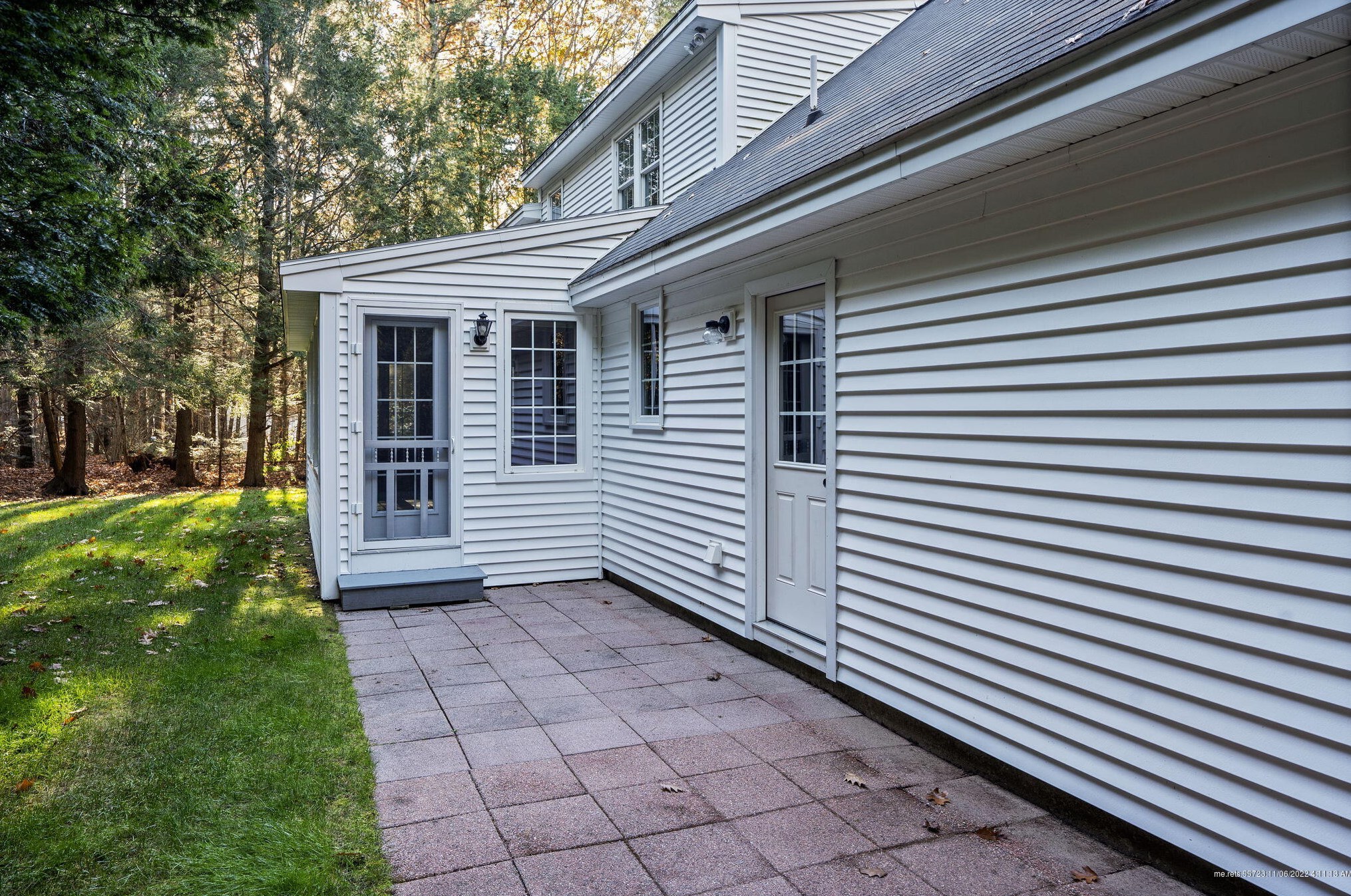 19 Bayview Ter, Saco ME  04072-1750 exterior