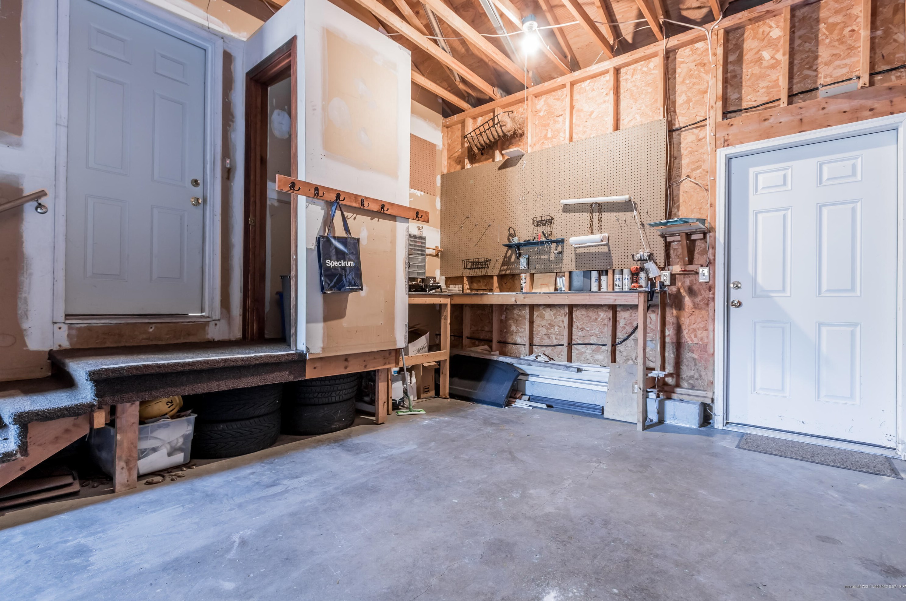 44 Wendell St, Portland ME  04103-1256 exterior