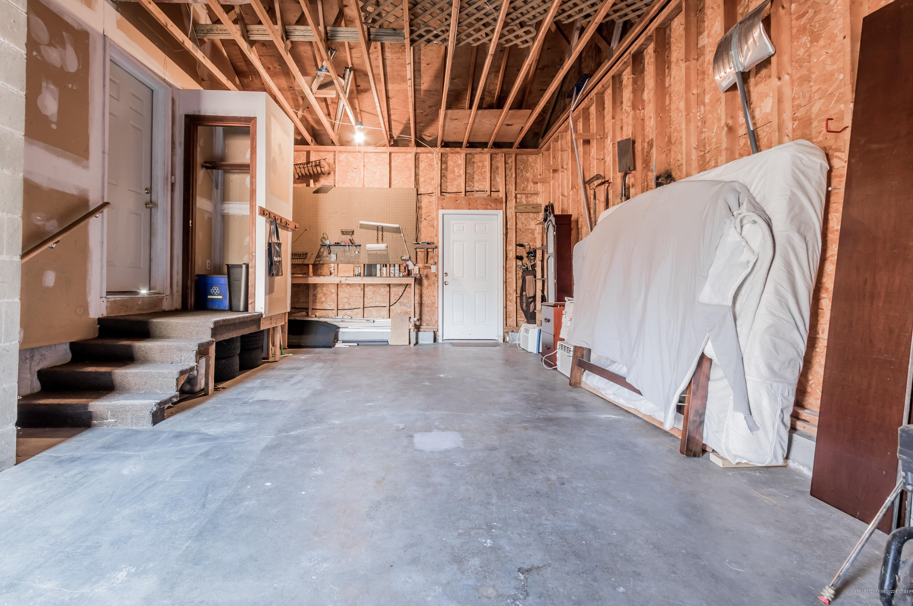 44 Wendell St, Portland ME  04103-1256 exterior