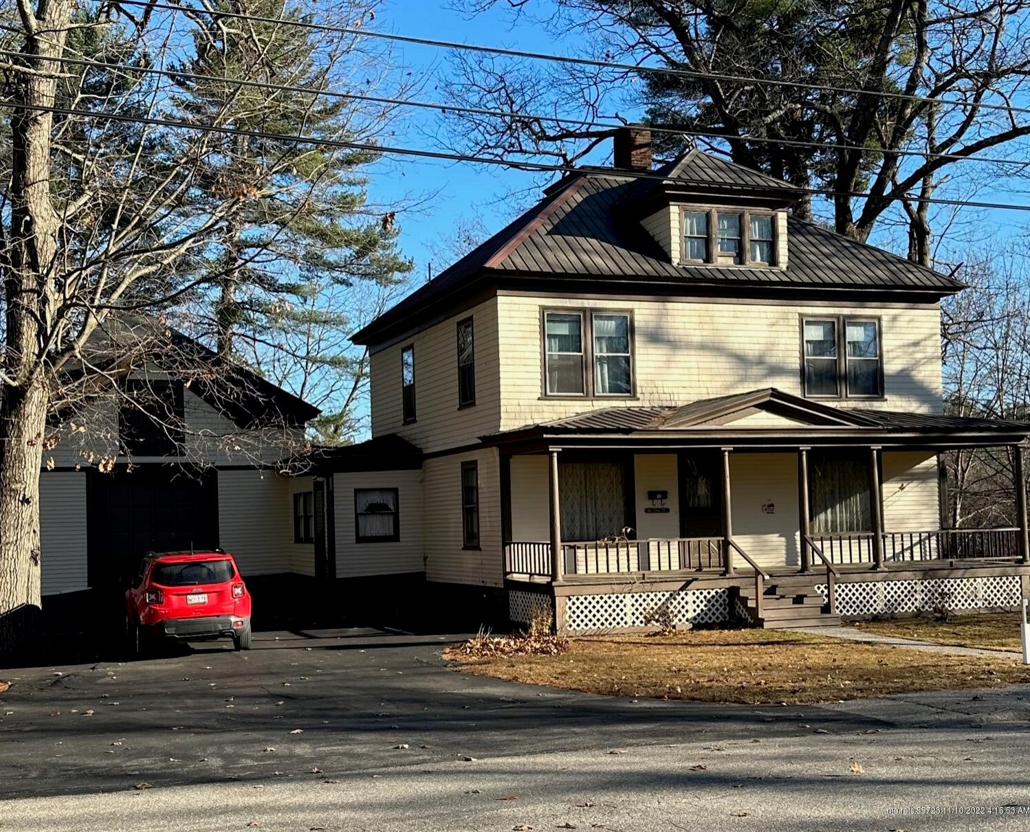 66 Pine St, South Paris, ME 04281