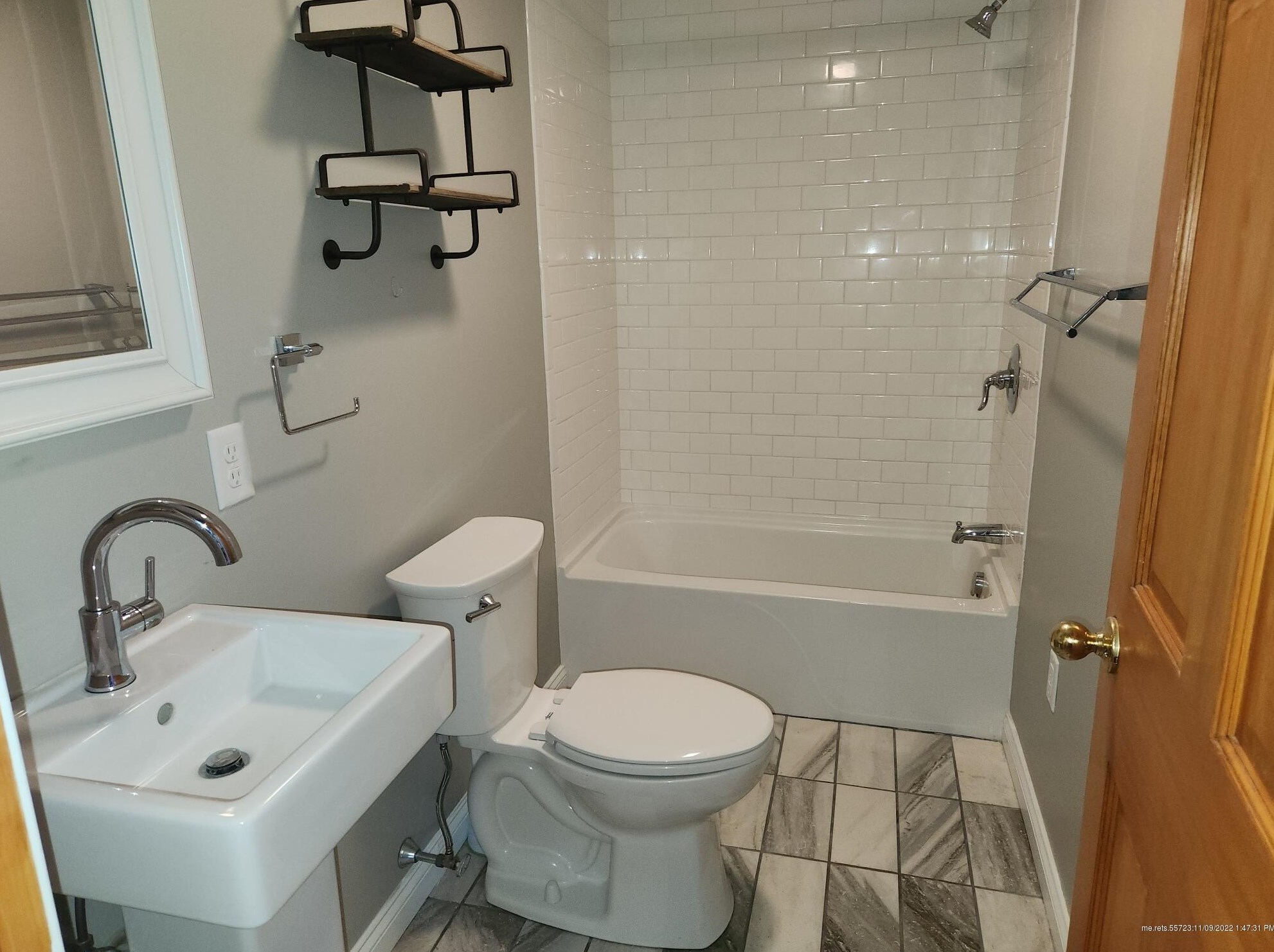 14 Prouty Dr, Bangor ME  04401-6959 exterior