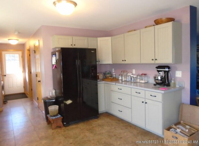 232 Turkey Ln, Winthrop, ME 04364