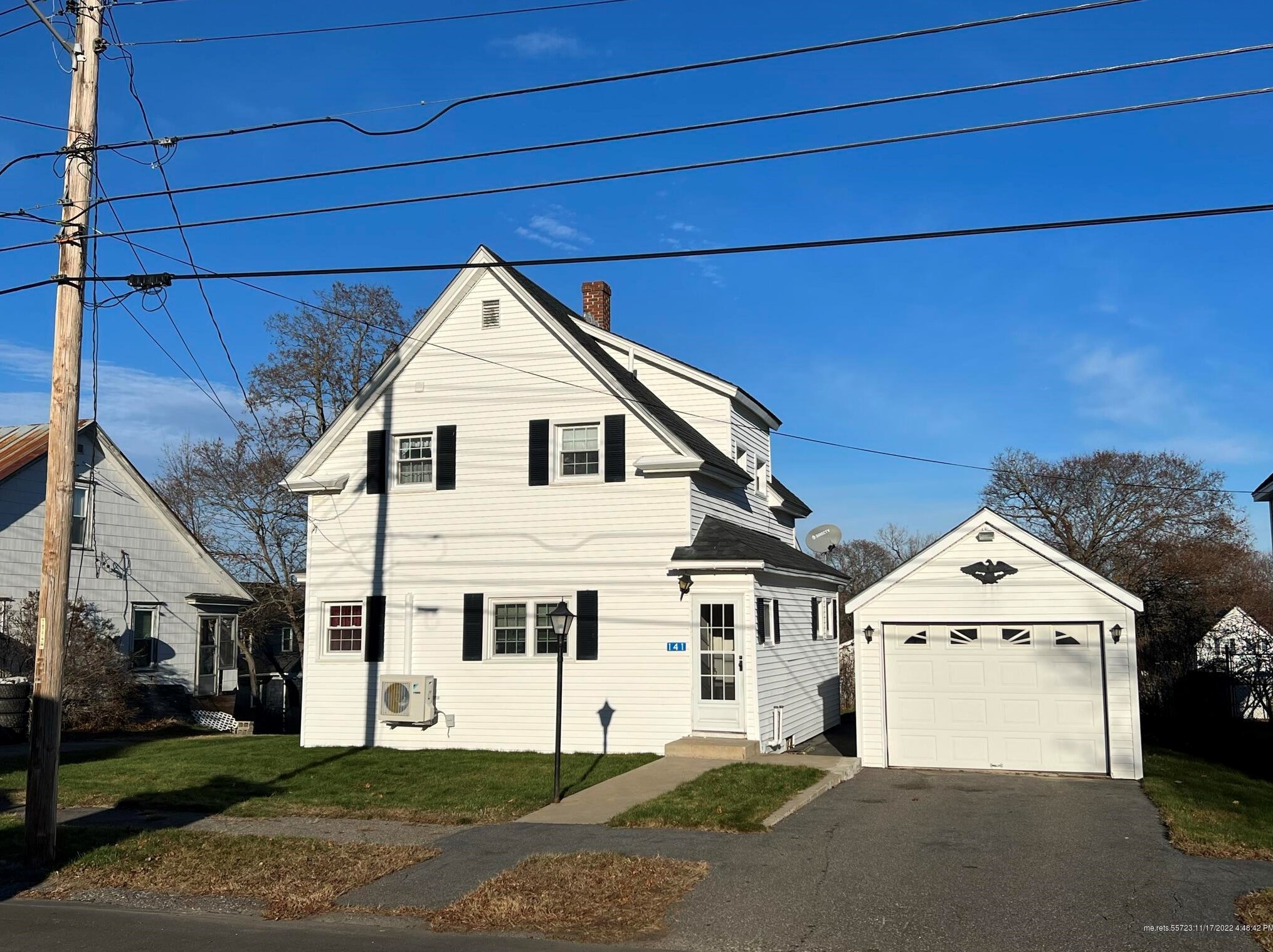 141 Lincoln St, Millinocket, ME 04462