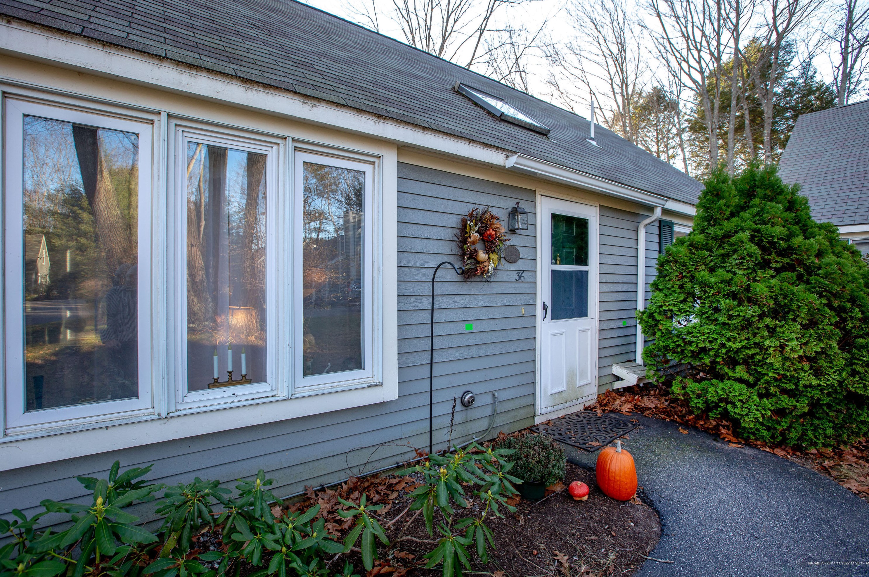 36 Willow Grove Rd, Mere Point, ME 04011