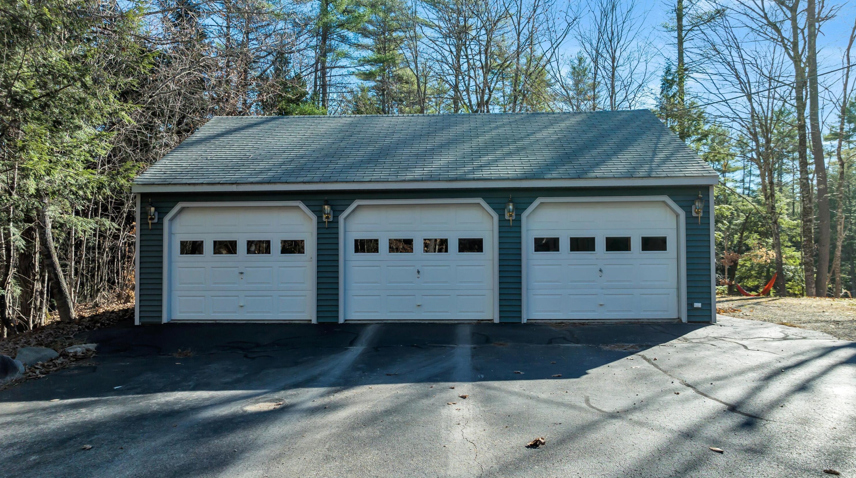 7 Cedar Cir, Limerick ME  04048-3831 exterior