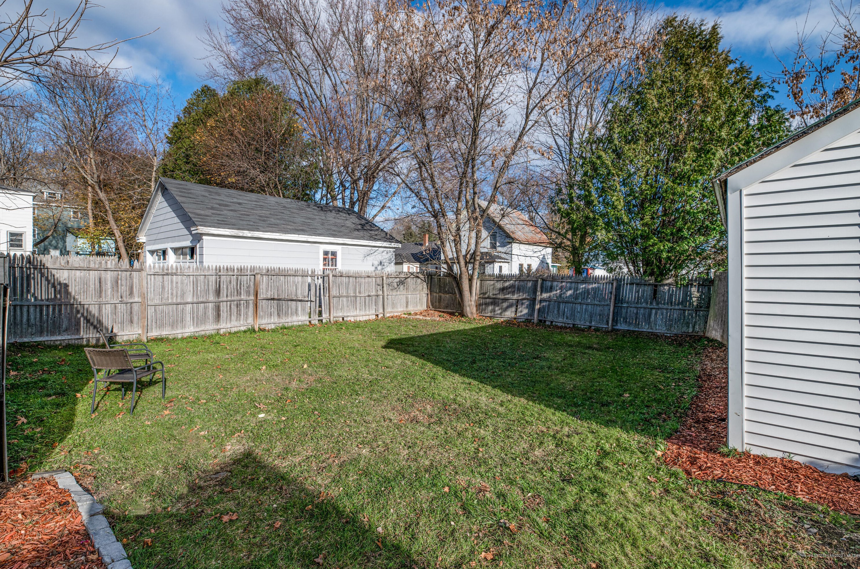 9 Kidder St, Winslow, ME 04901 exterior