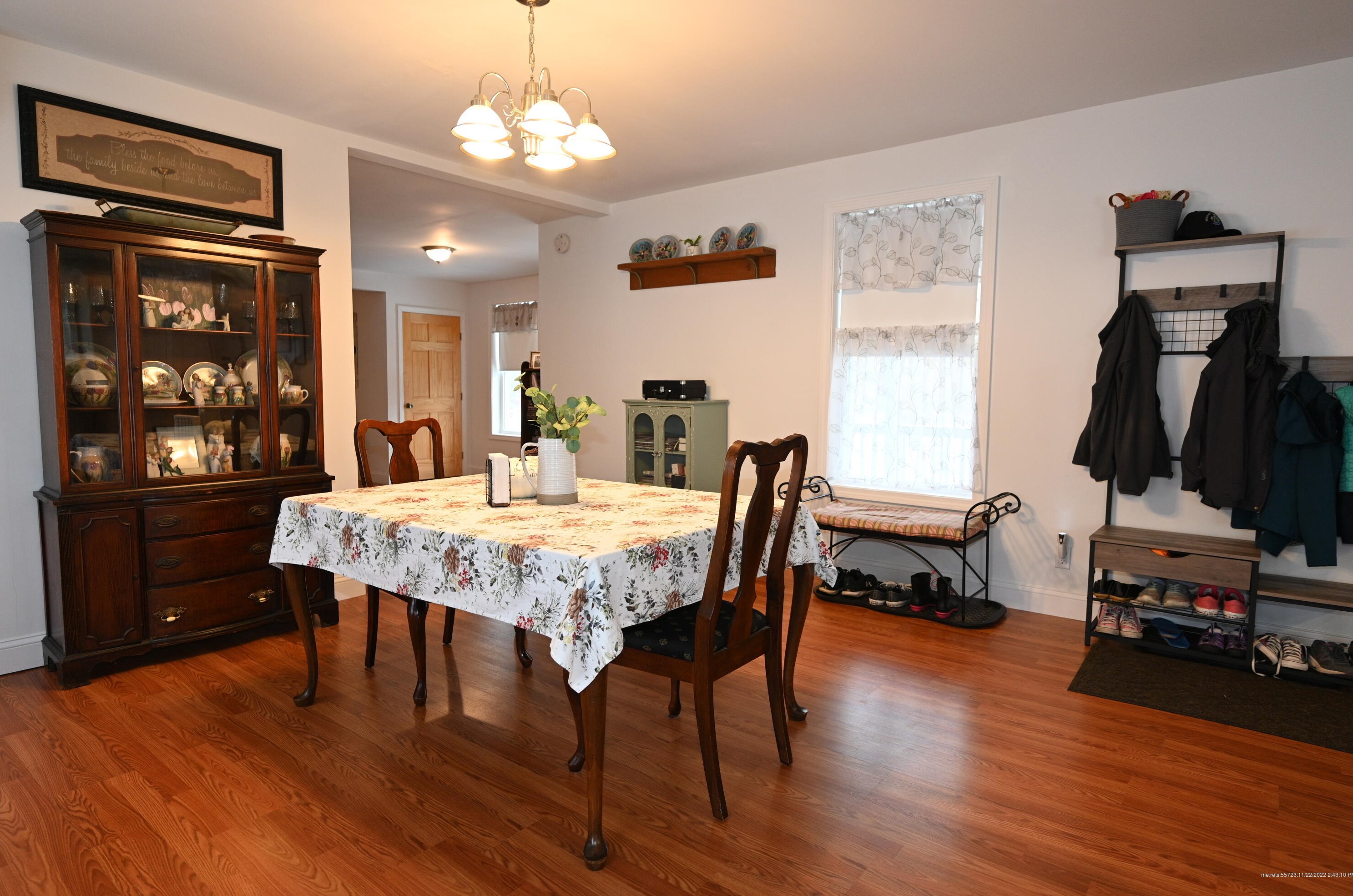 819 Brunswick Ave, Pittston ME  04345-6219 exterior