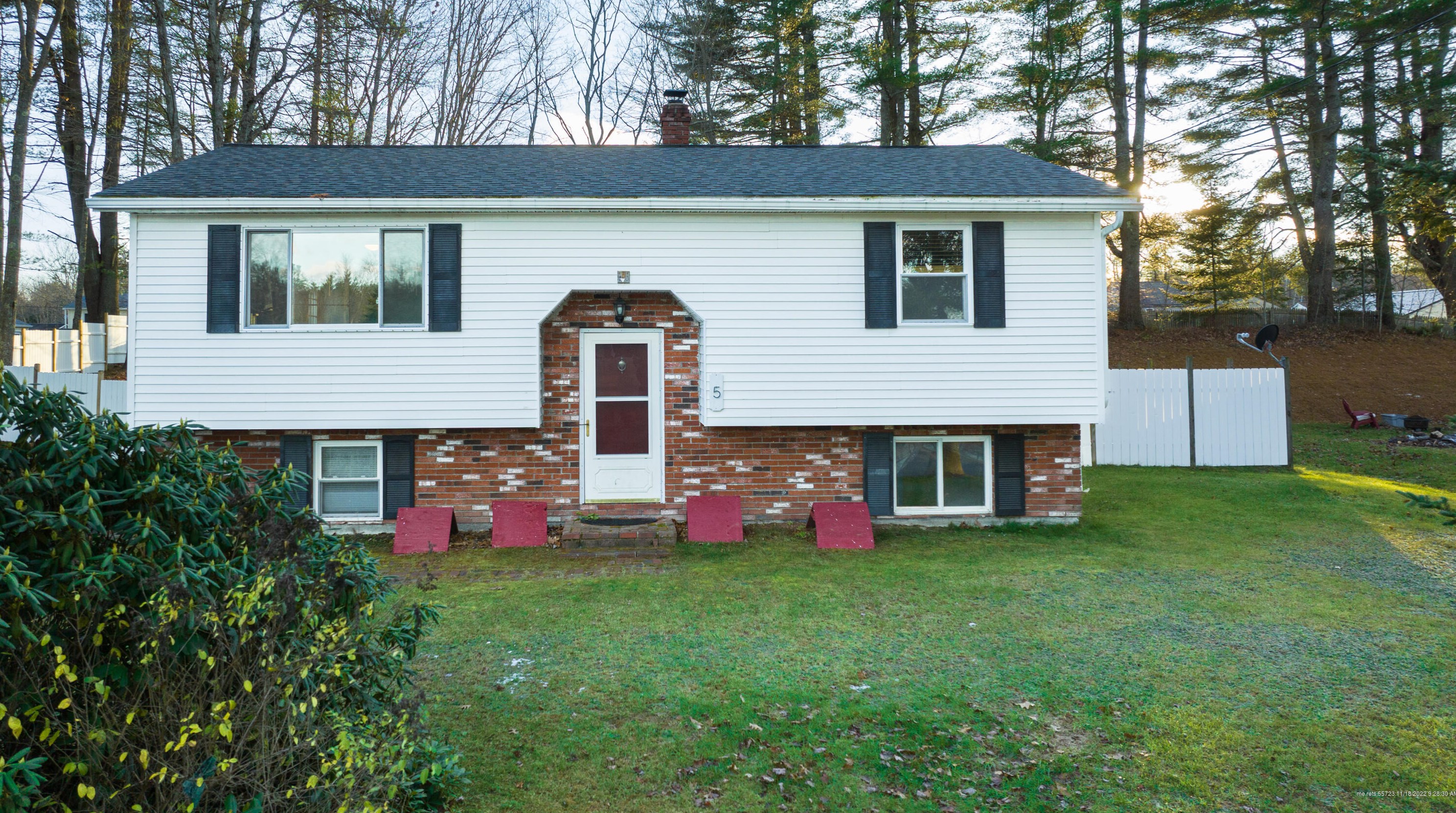5 Irene St, Lisbon, ME 04250