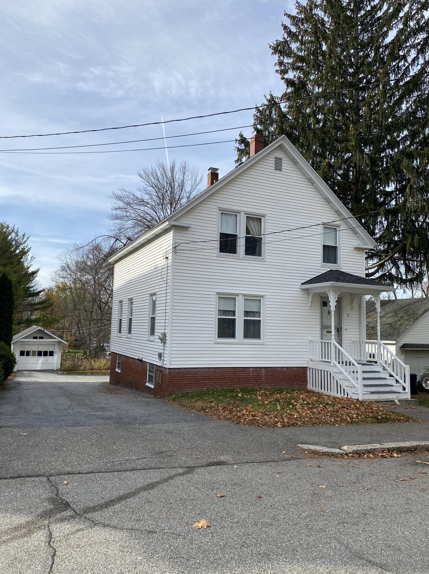 17 Orchard St, Biddeford, ME 04005