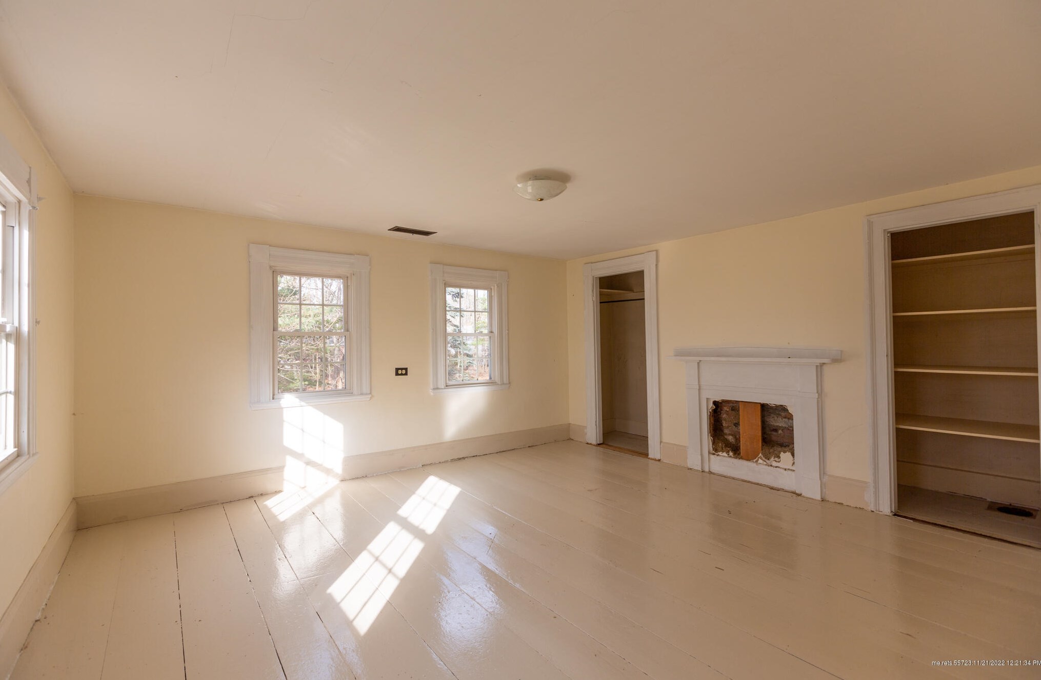 259 Falmouth Rd, Portland ME  04105-2064 exterior