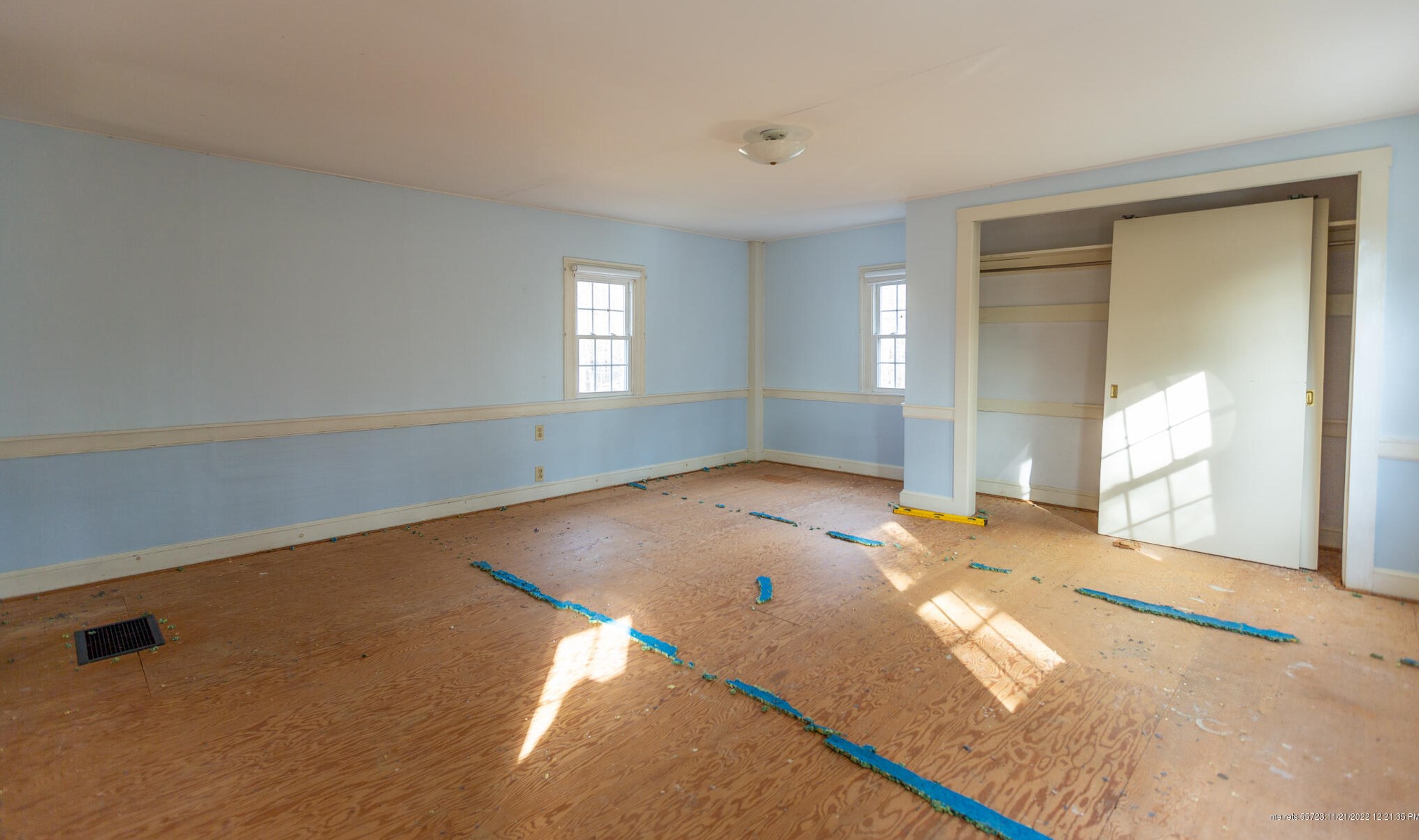 259 Falmouth Rd, Portland ME  04105-2064 exterior