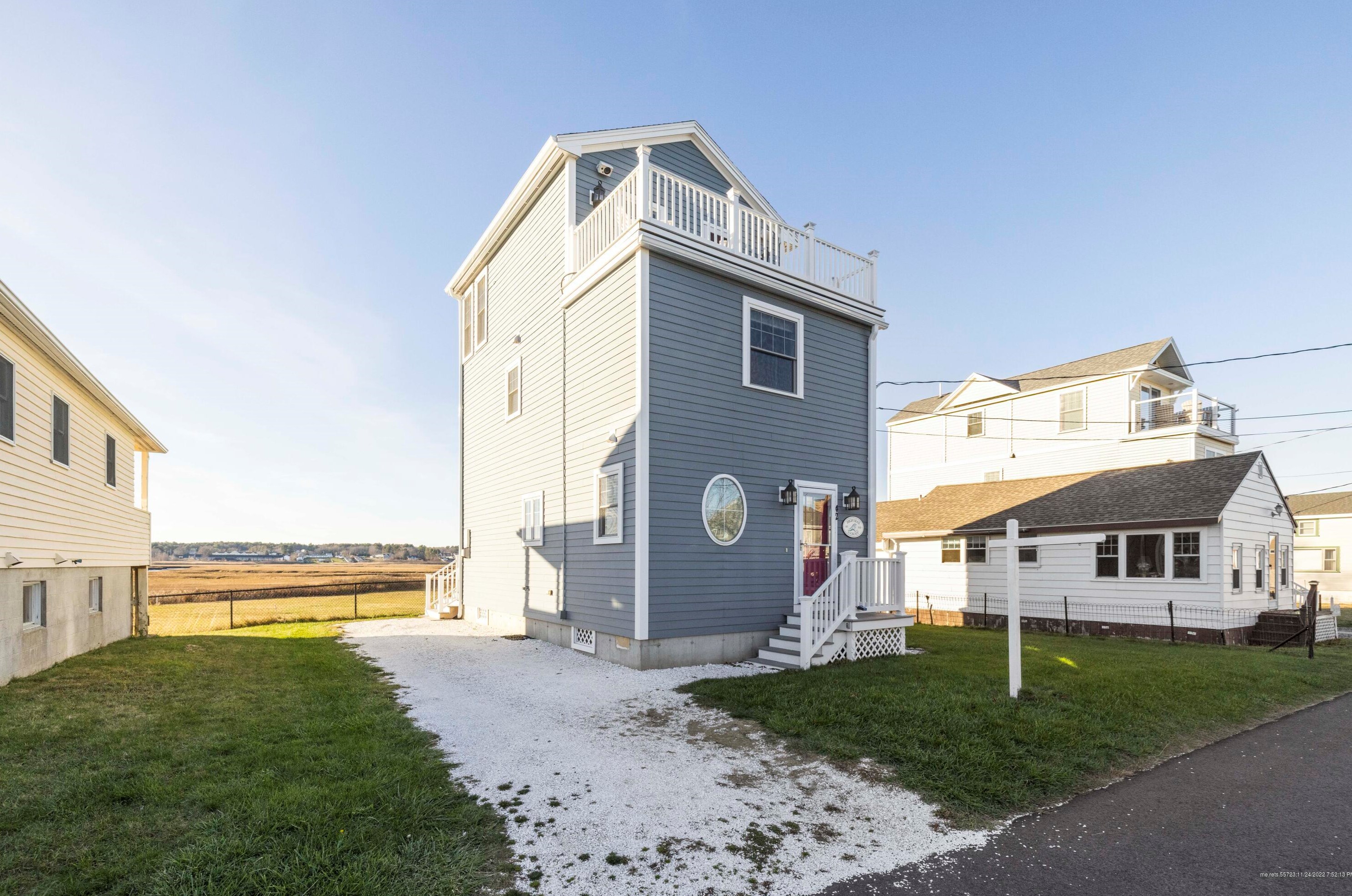 42 Ox Cart Ln, Wells, ME 04090