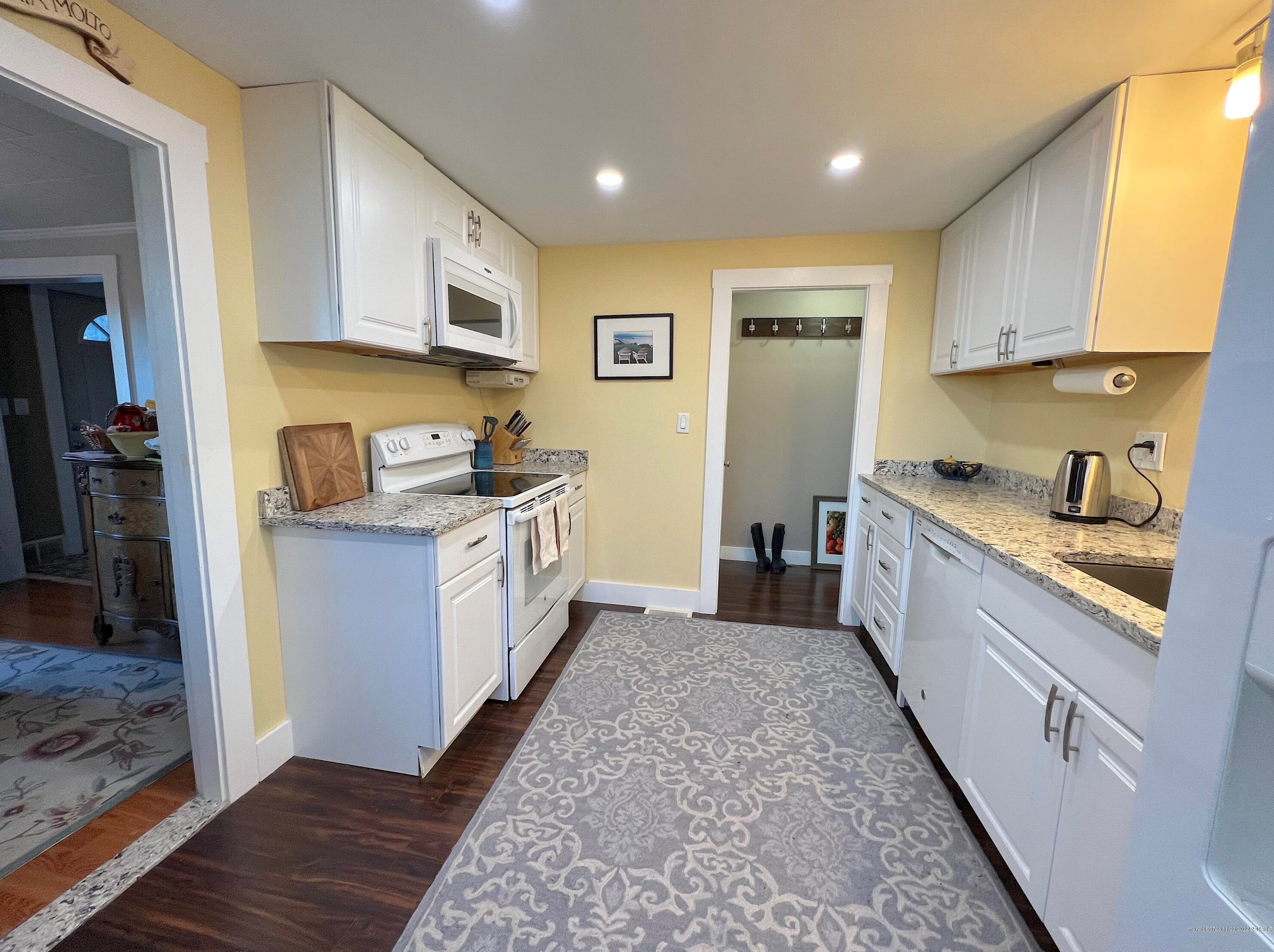 40 Pleasant St, Newburgh ME  04444-1217 exterior