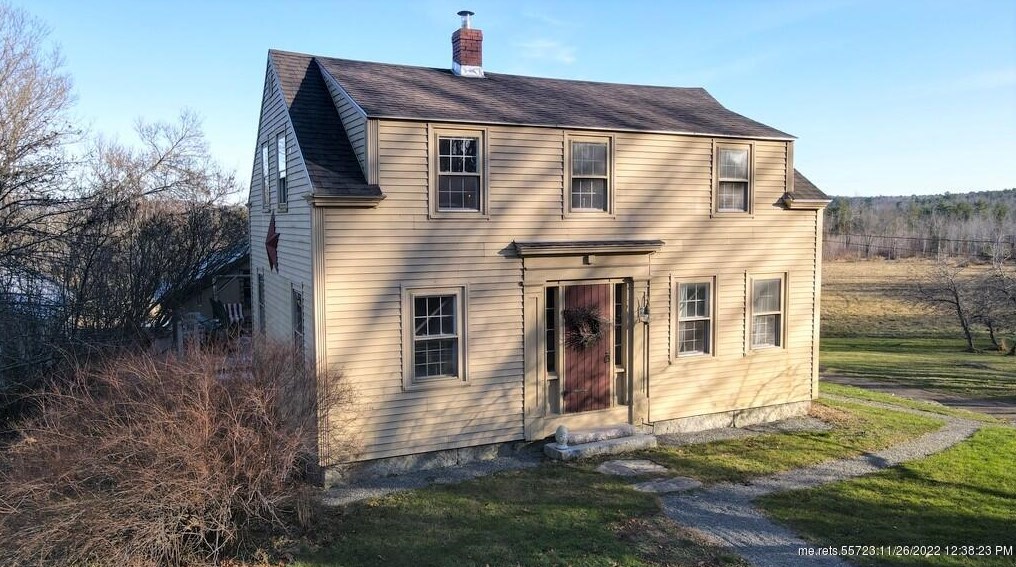 302 Dow Rd, Orrington, ME 04474