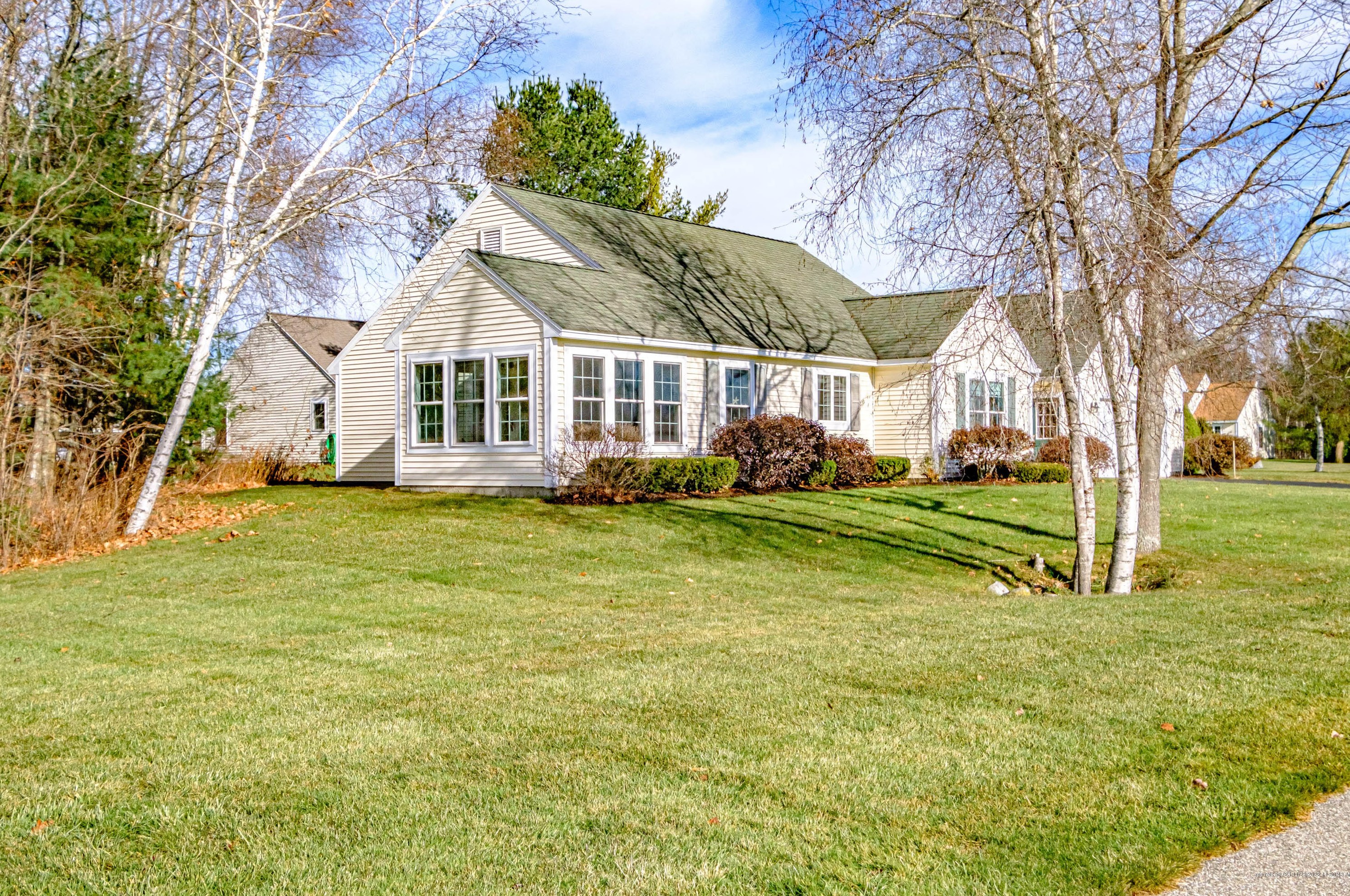 11 Juneberry Ln, Scarborough, ME 04074 exterior
