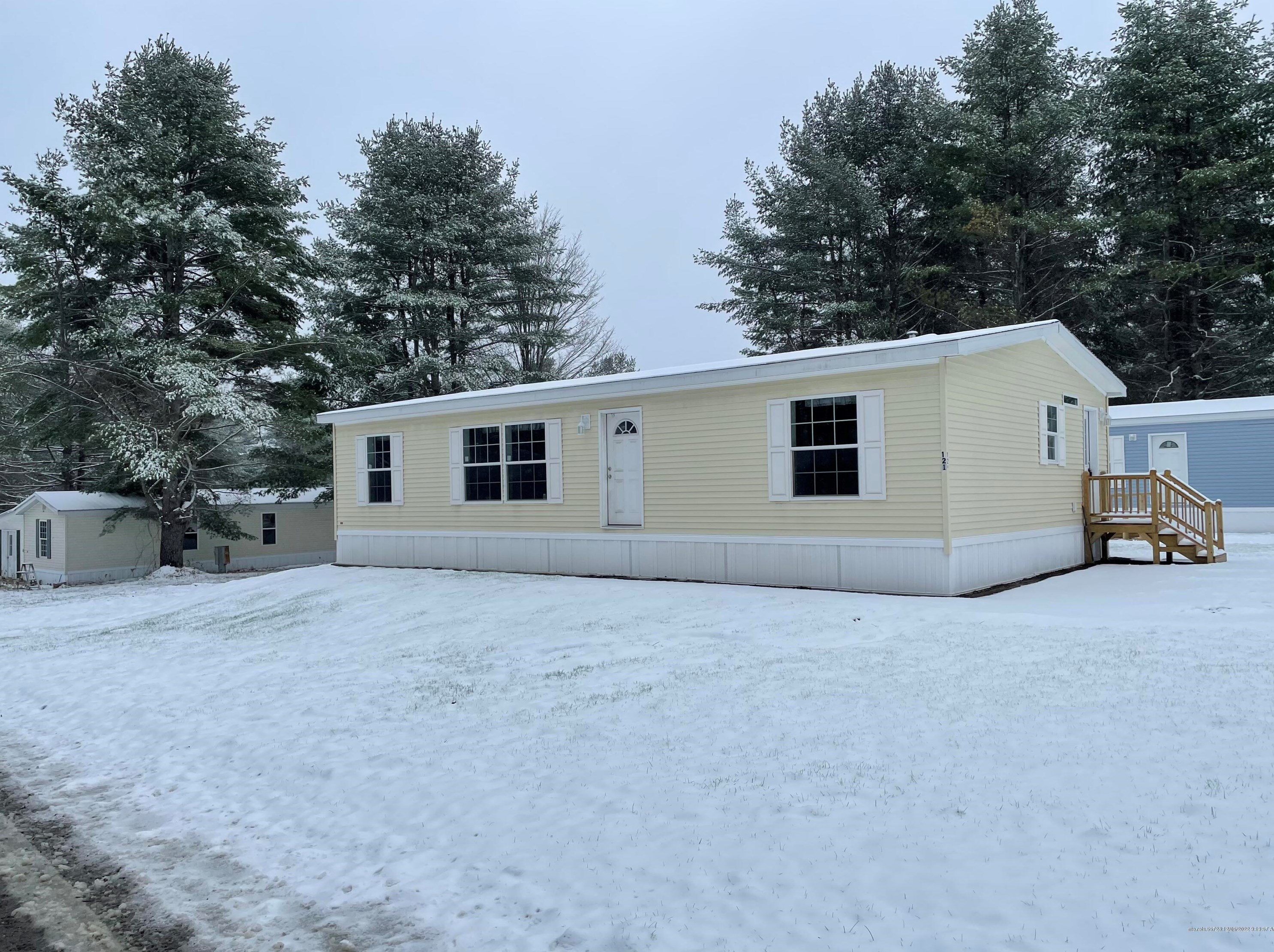 121 Brier Ln, Industry, ME 04938