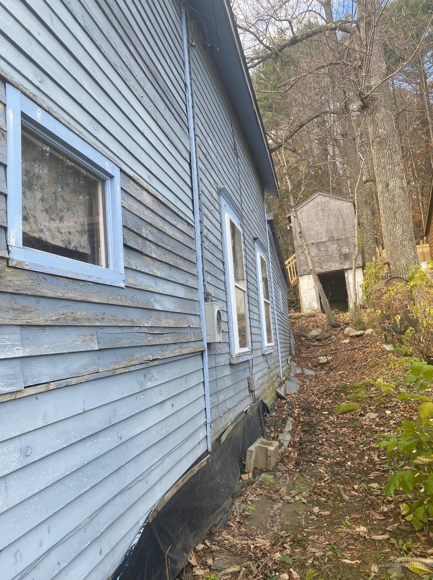 72 Lake St, Wales, ME 04280