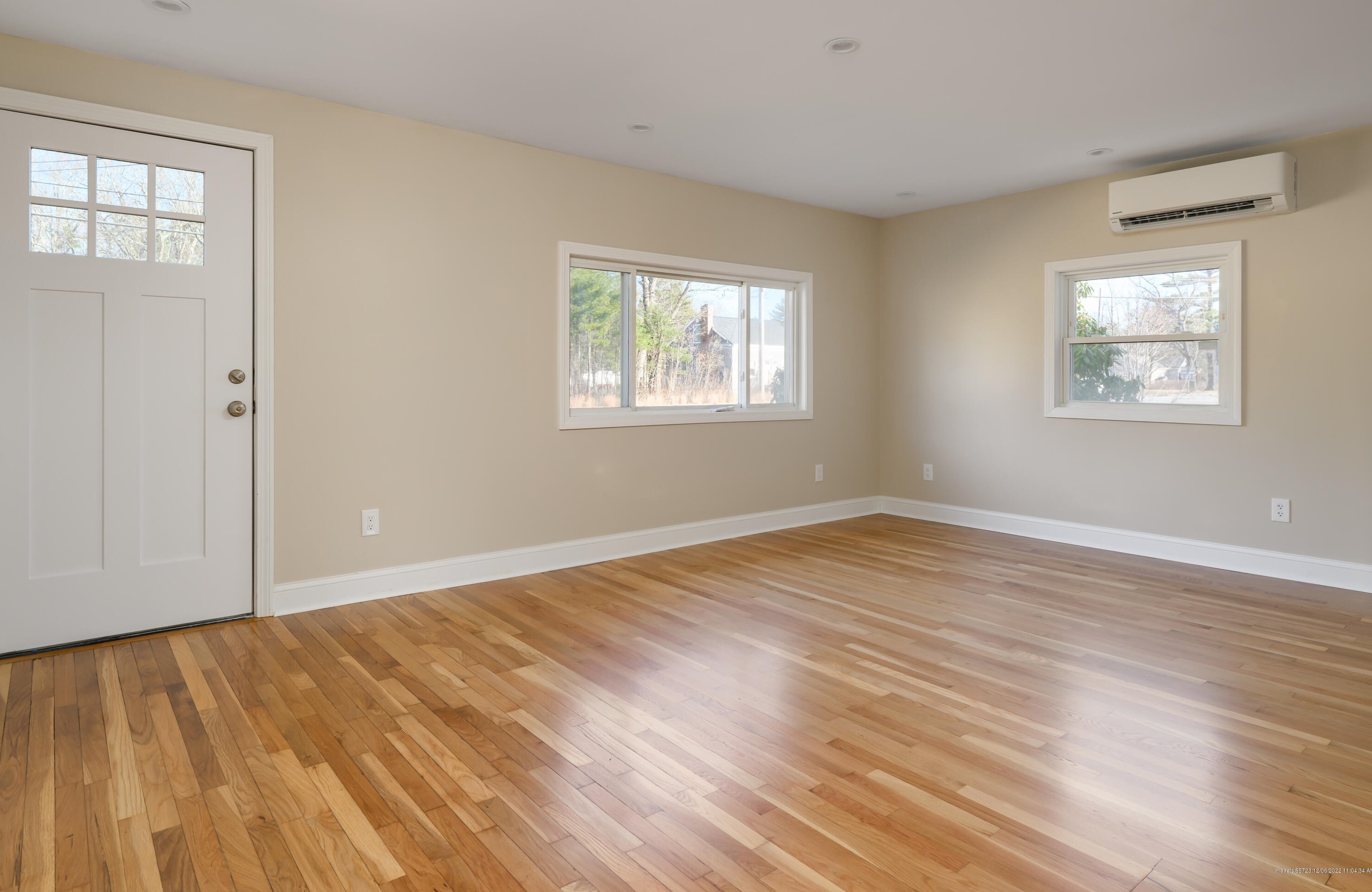 874 Sanford Rd, Wells, ME 04090