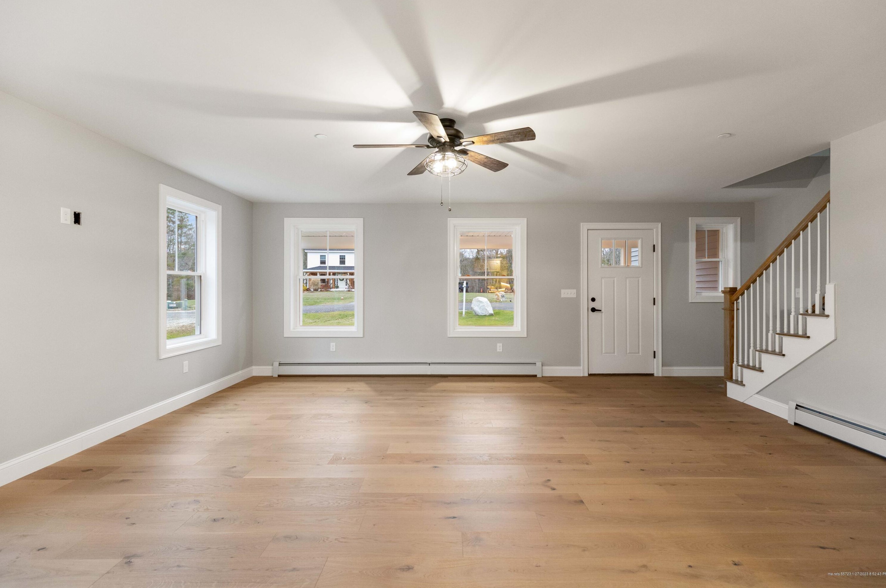 20 Strawberry Ln, Windham ME  04062-5088 exterior