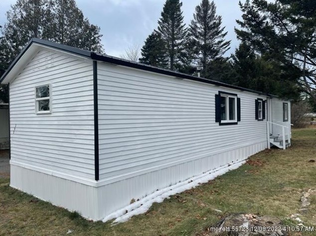 293 Kelley Mobile Home Park, Millinocket, ME 04462