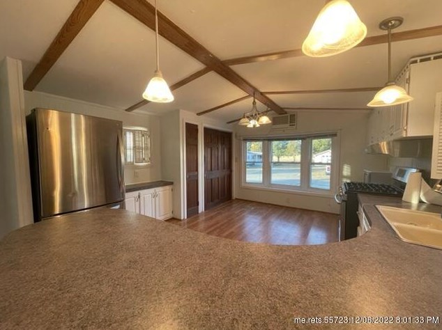 423 Kelley Mobile Home Park, Millinocket, ME 04462