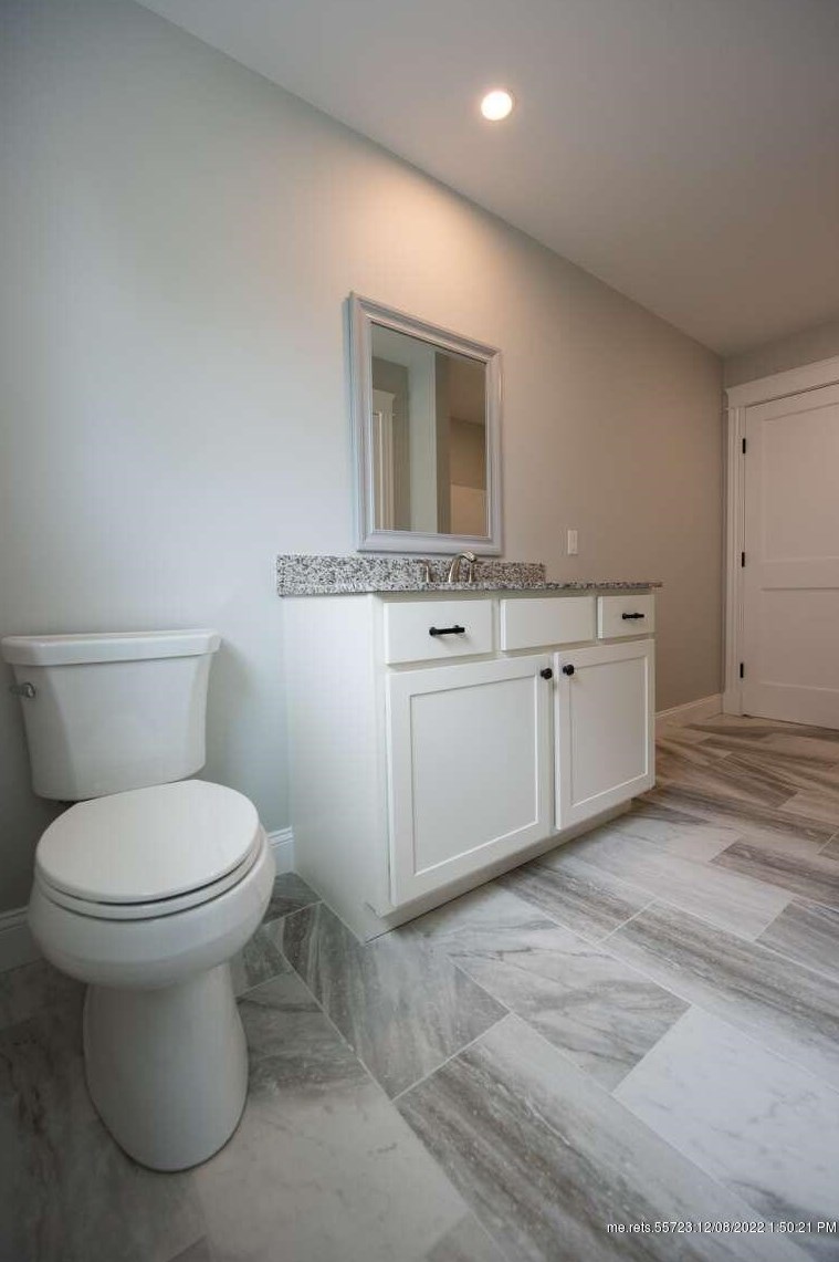 41 Lubec St, Portland ME  04106-6224 exterior