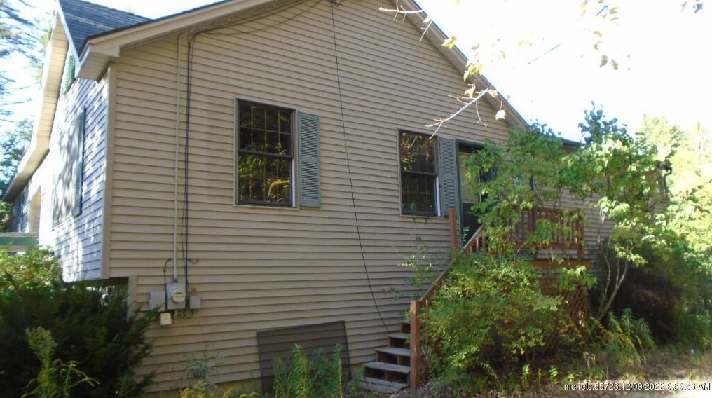 127 Readfield Rd, Manchester, ME 04351