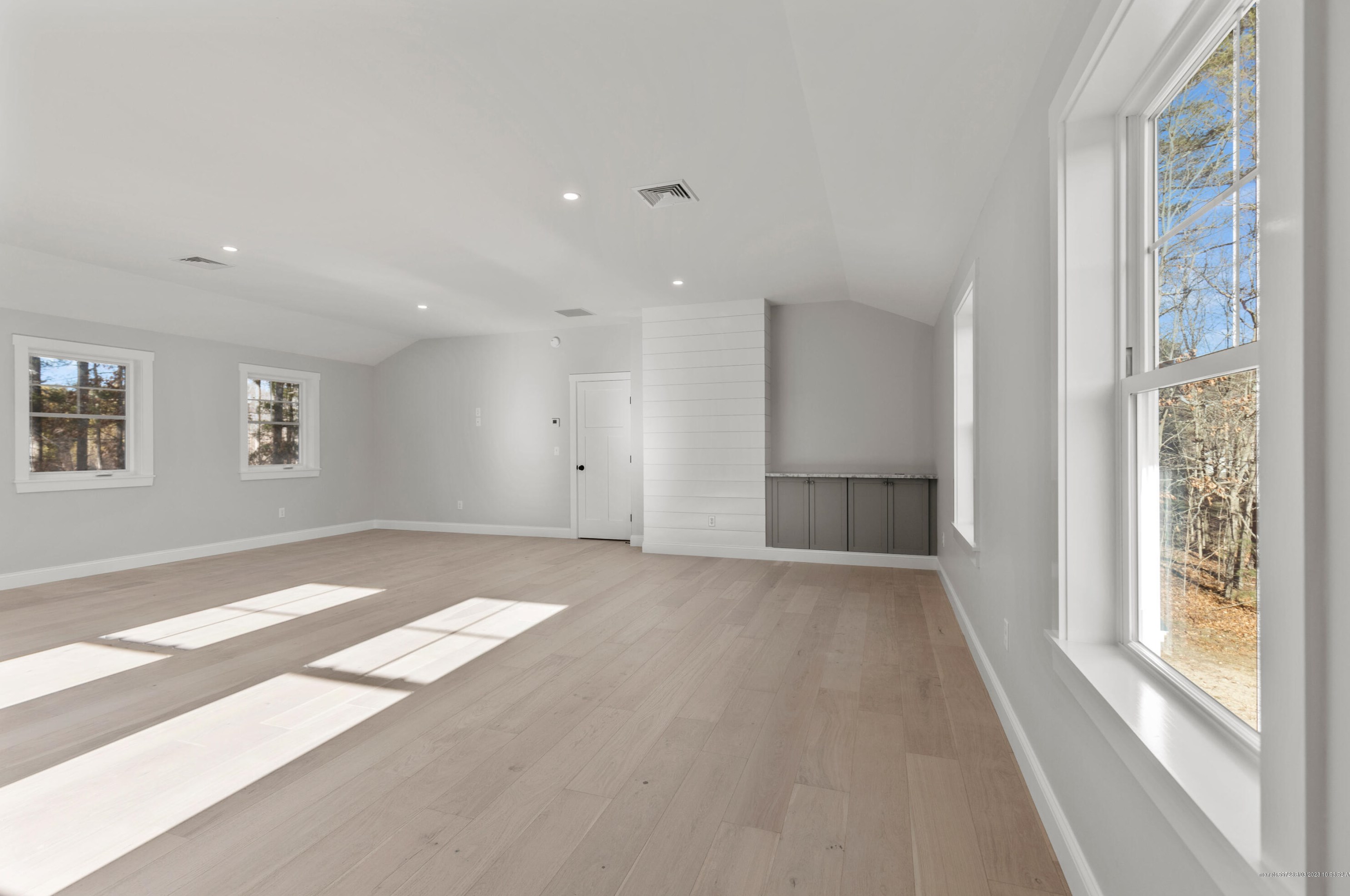 7 Ward Rd, Windham ME  04062-6910 exterior