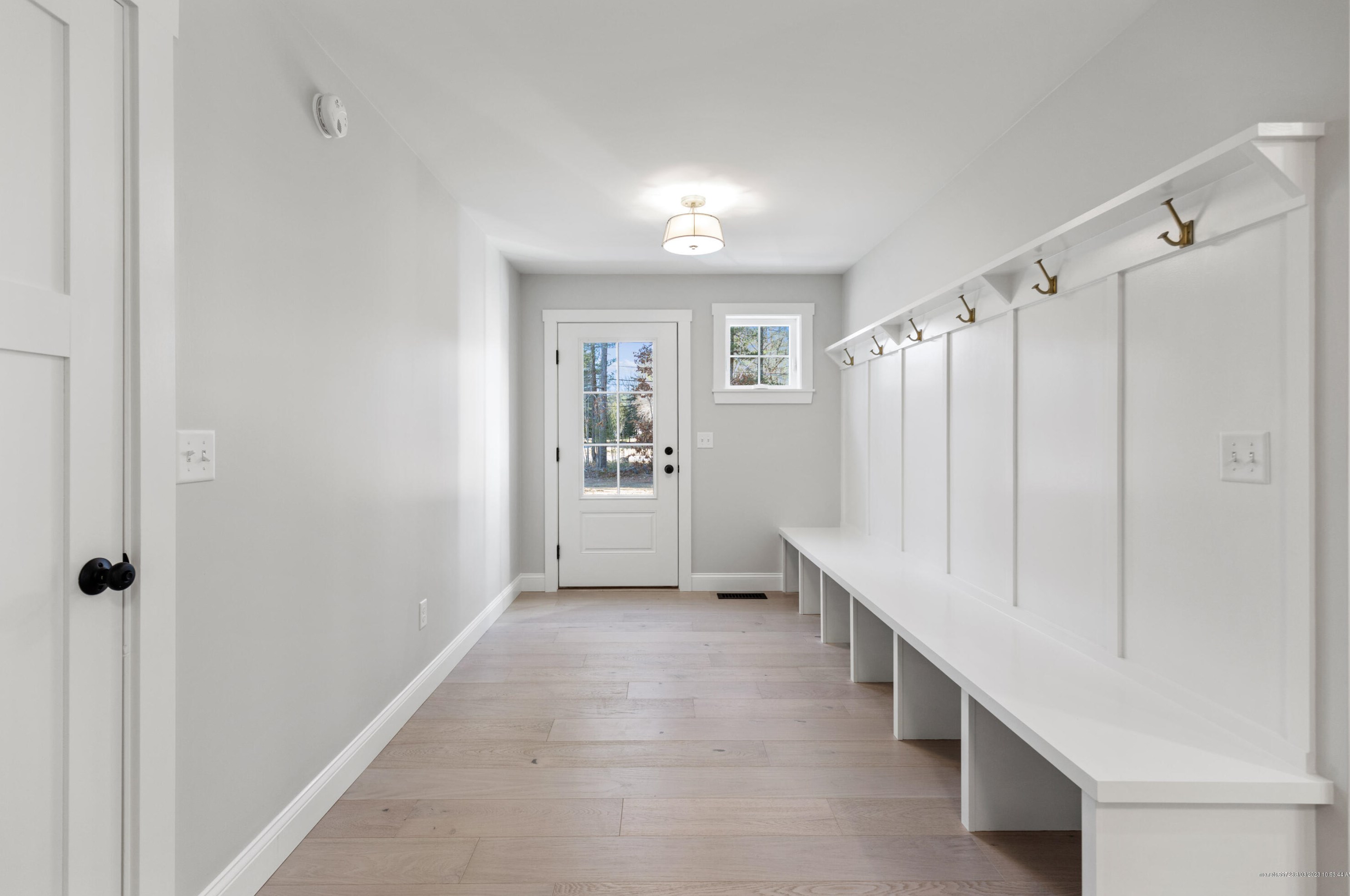 7 Ward Rd, Windham ME  04062-6910 exterior