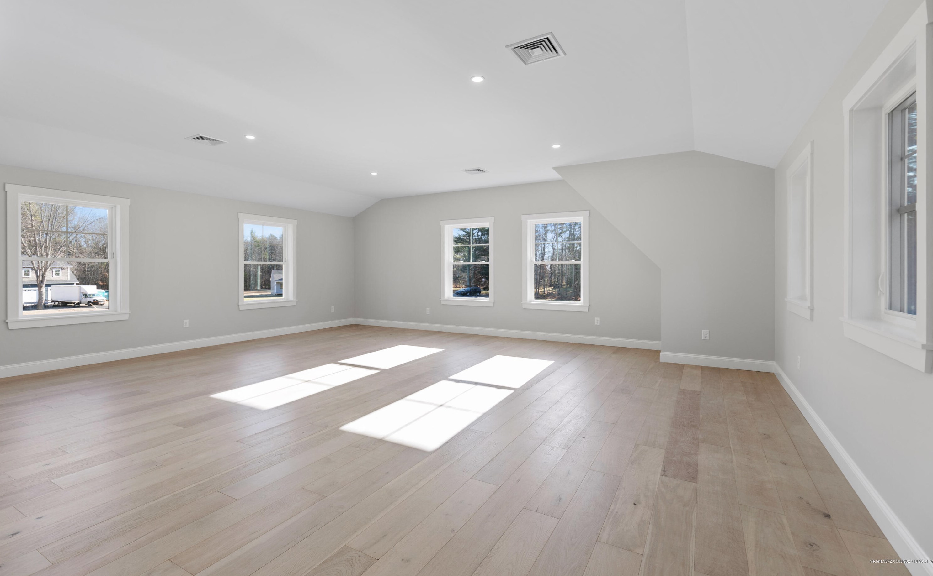 7 Ward Rd, Windham ME  04062-6910 exterior