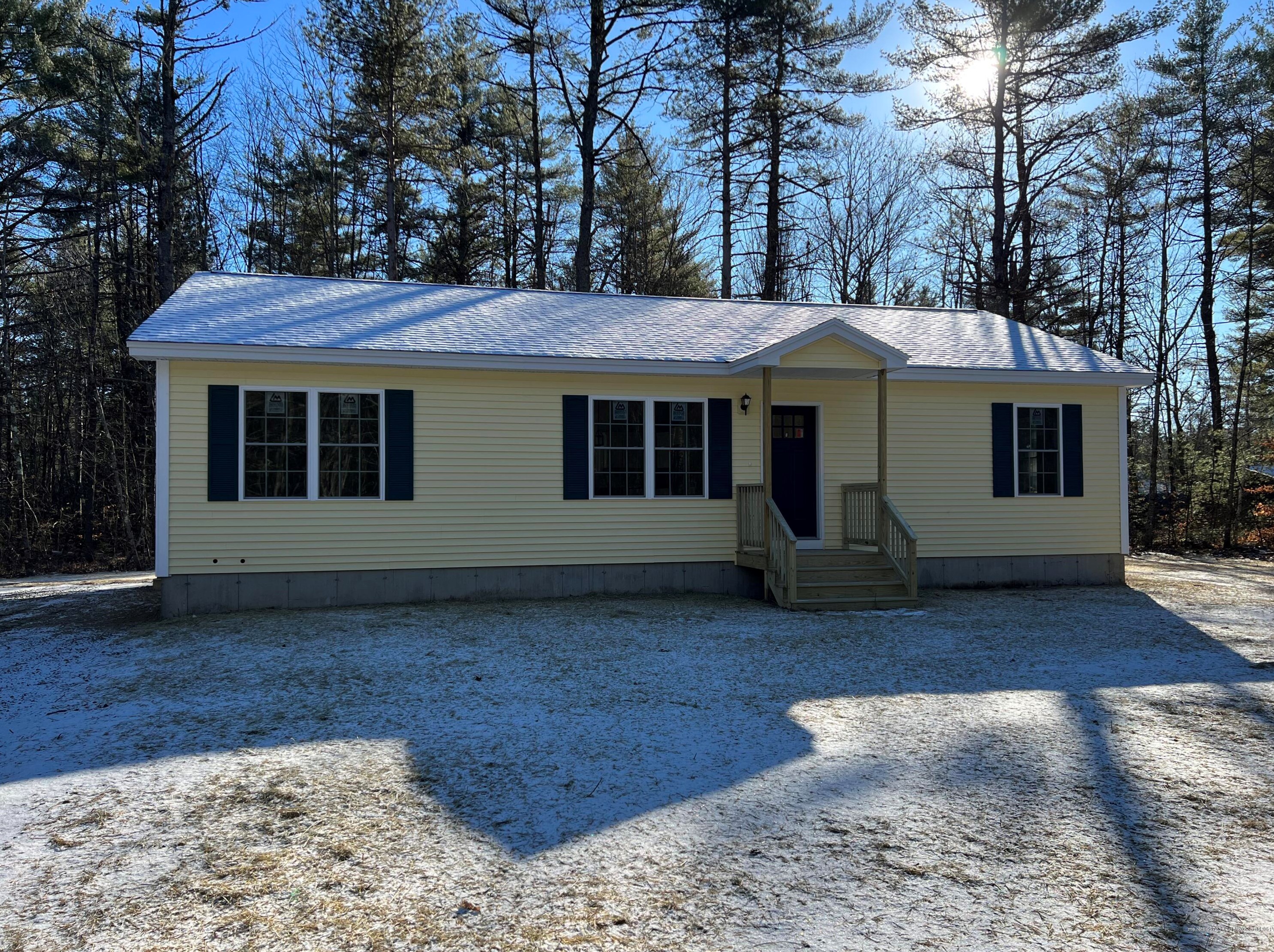 107 Fisher Dr, Limerick ME  04048-3465 exterior