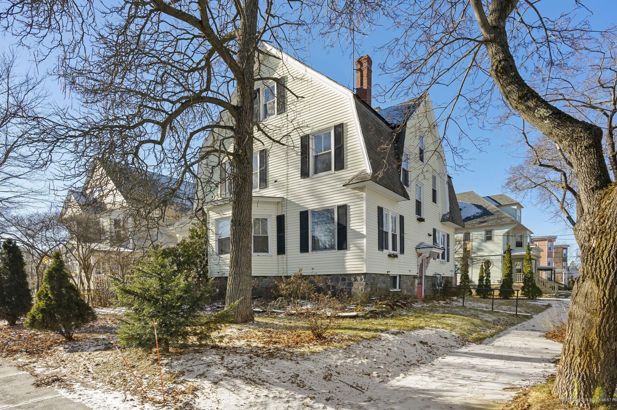 534 Stevens Ave, Portland, ME 04103 exterior