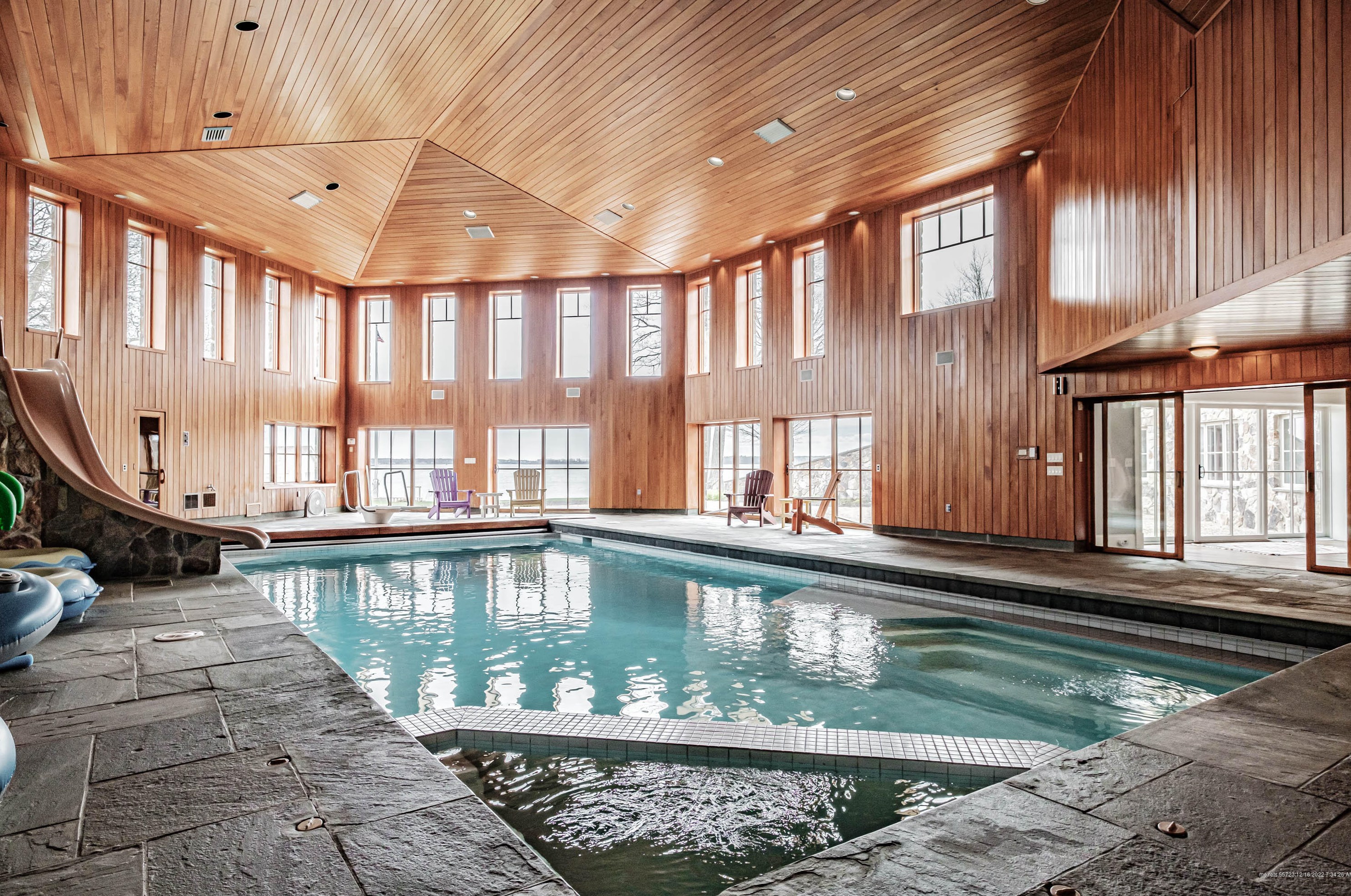 153 Foreside Rd, Portland ME  04110-1420 exterior