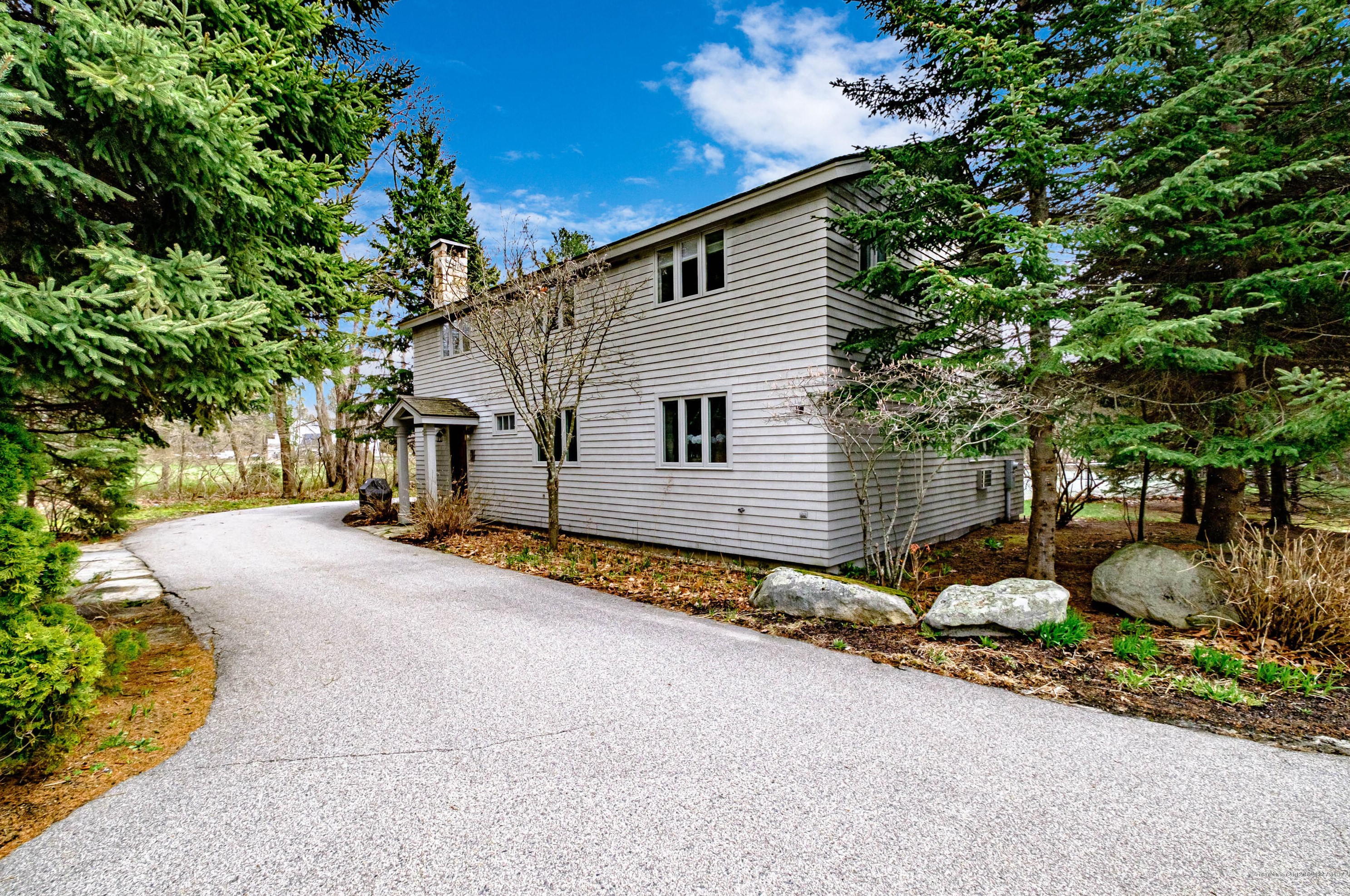 153 Foreside Rd, Portland ME  04110-1420 exterior