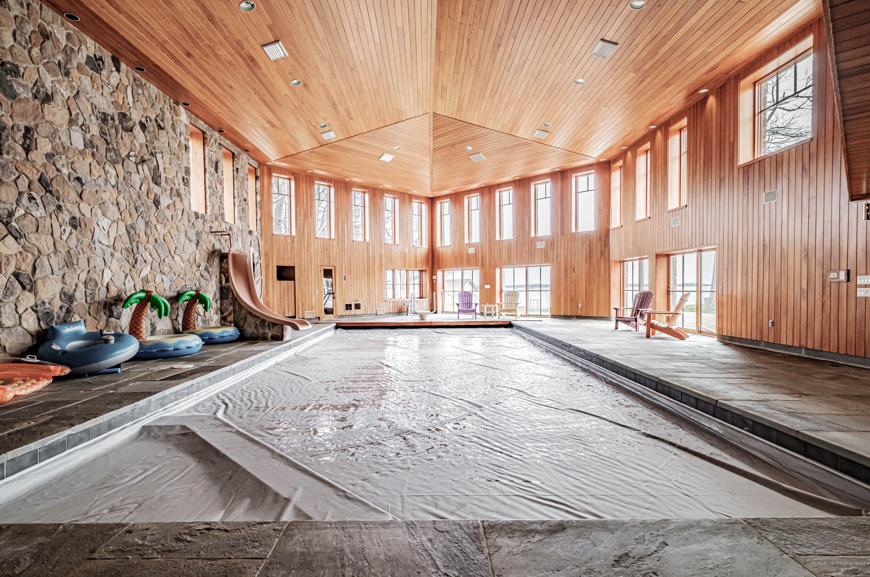 153 Foreside Rd, Portland ME  04110-1420 exterior