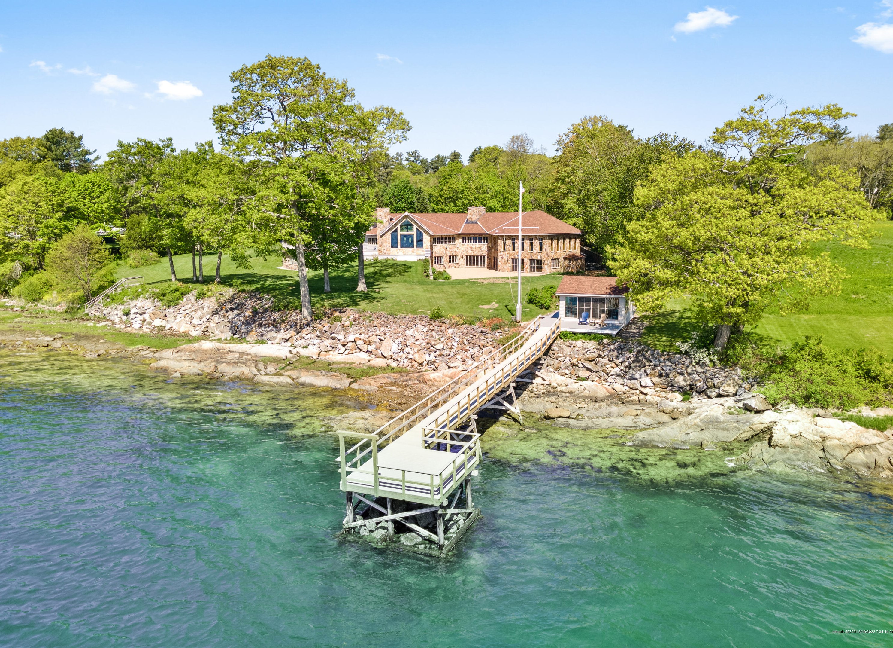 153 Foreside Rd, Portland ME  04110-1420 exterior