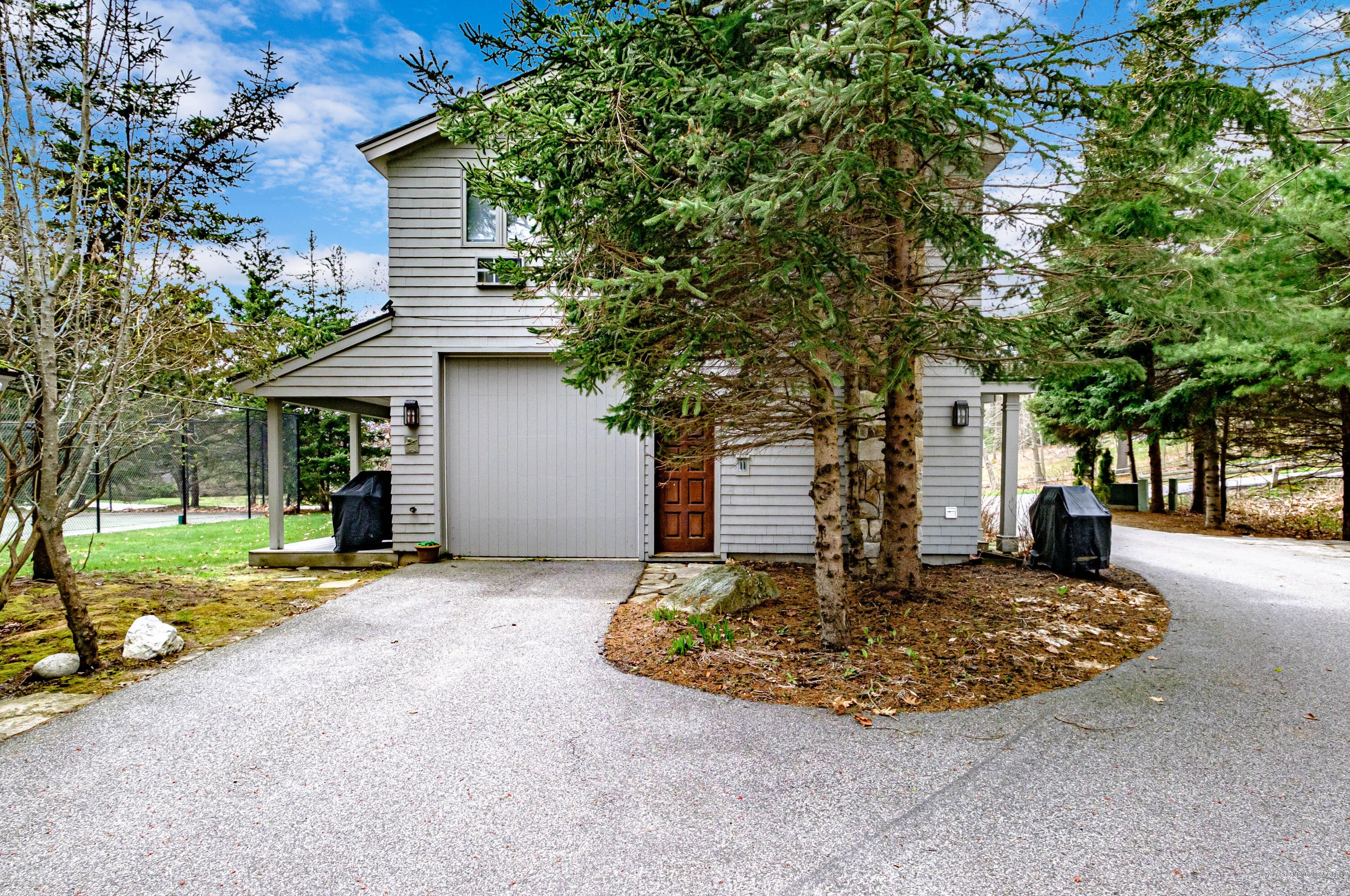 153 Foreside Rd, Portland ME  04110-1420 exterior