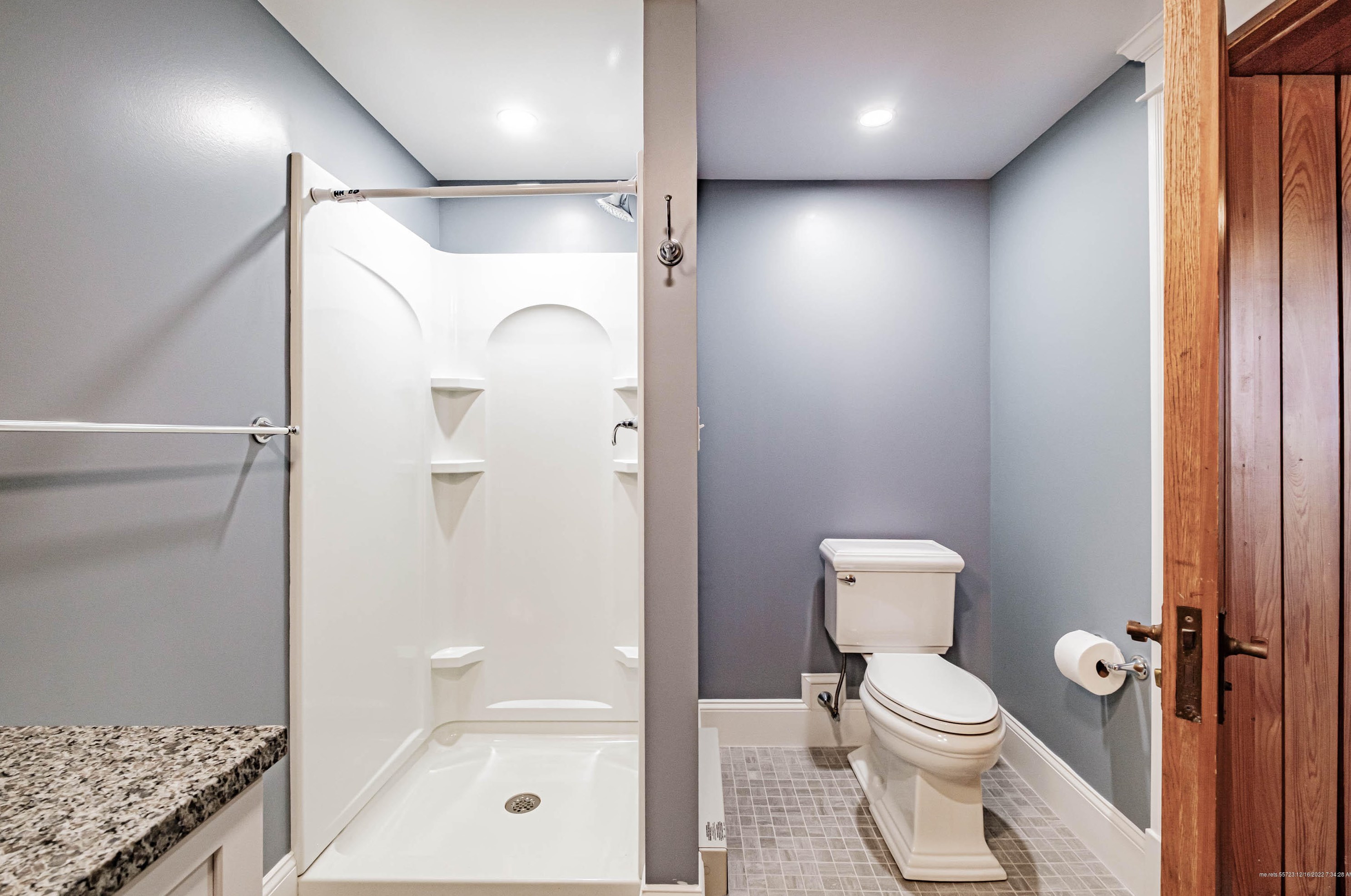 153 Foreside Rd, Portland ME  04110-1420 exterior