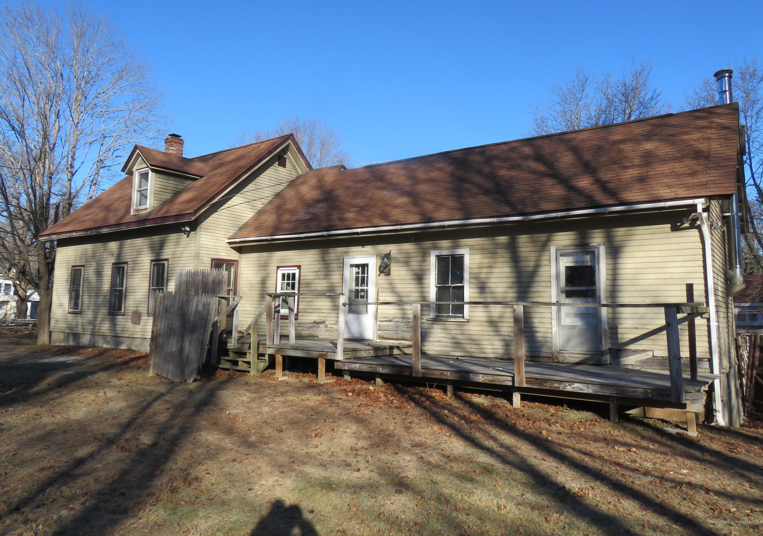 19 Kossuth St, Bangor, ME 04401