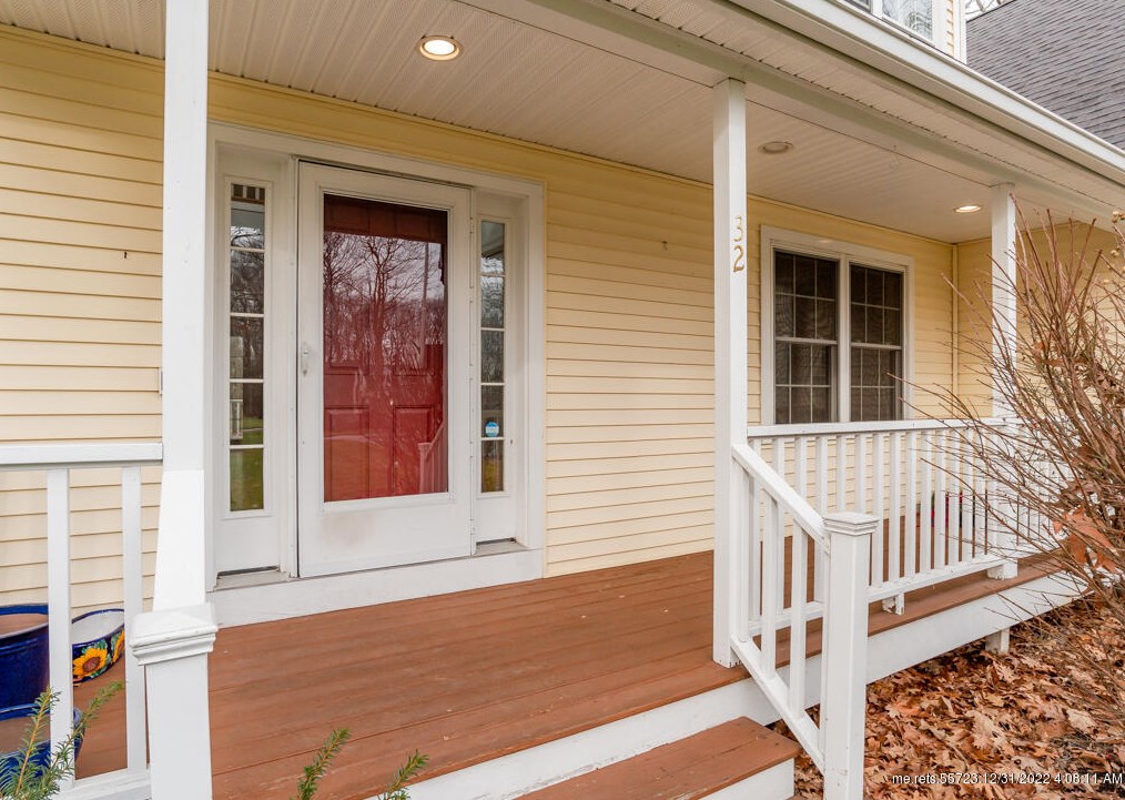 32 Stonington Pl, Kennebunk ME  04043-6285 exterior